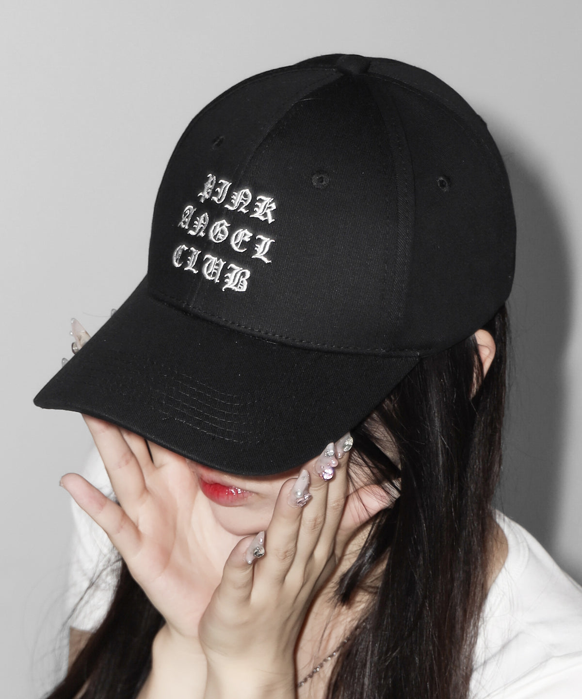 【 PINK ANGEL CLUB 】 GRUNGE LOGO embroidery CAP / グランジロゴ刺繍キャップ