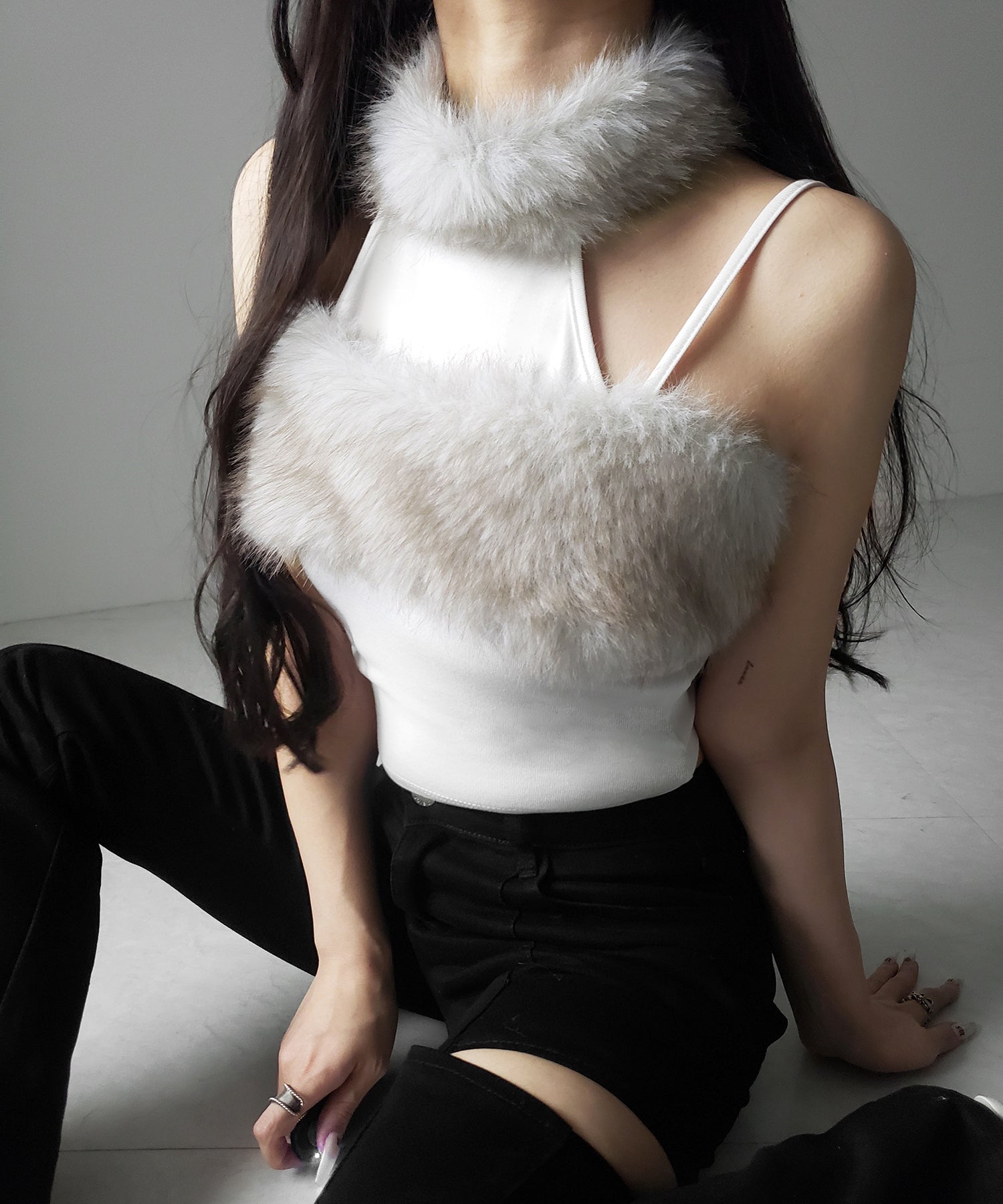 ファードッキングストラップトップス / fur docking strap tops