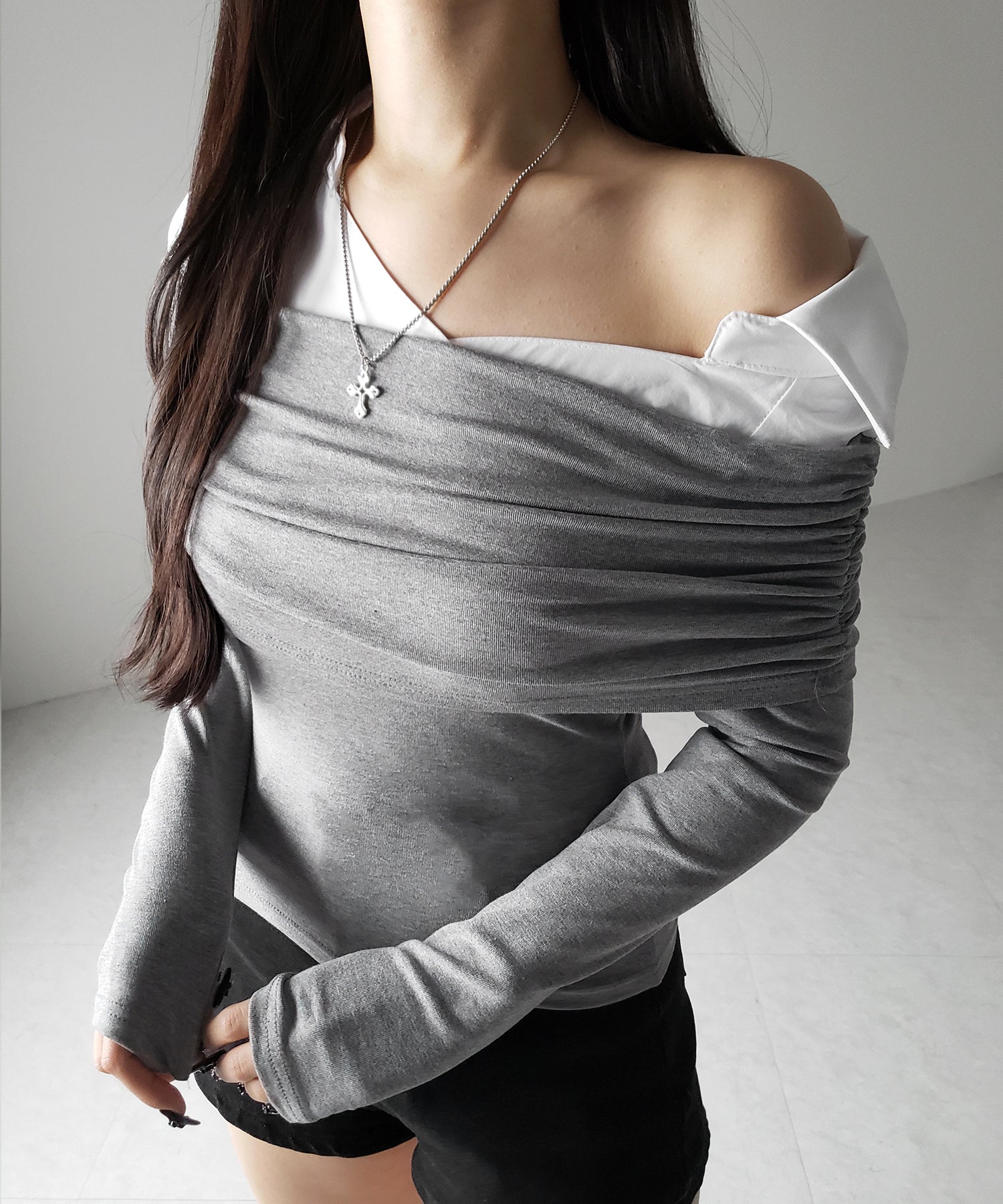 【 2color 】シャツドッキングワイドオフショルトップス / shirt docking wide off shoulder tops