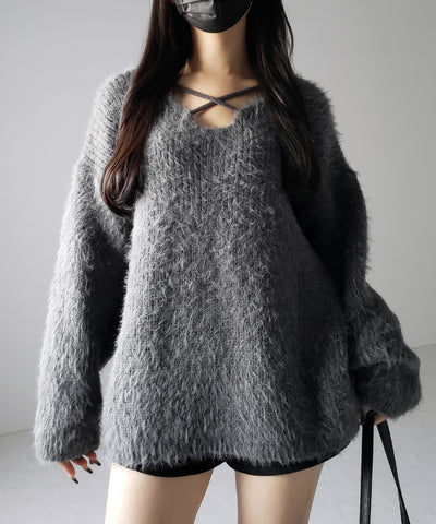 クロスストラップカットアウトルーズシャギーニット