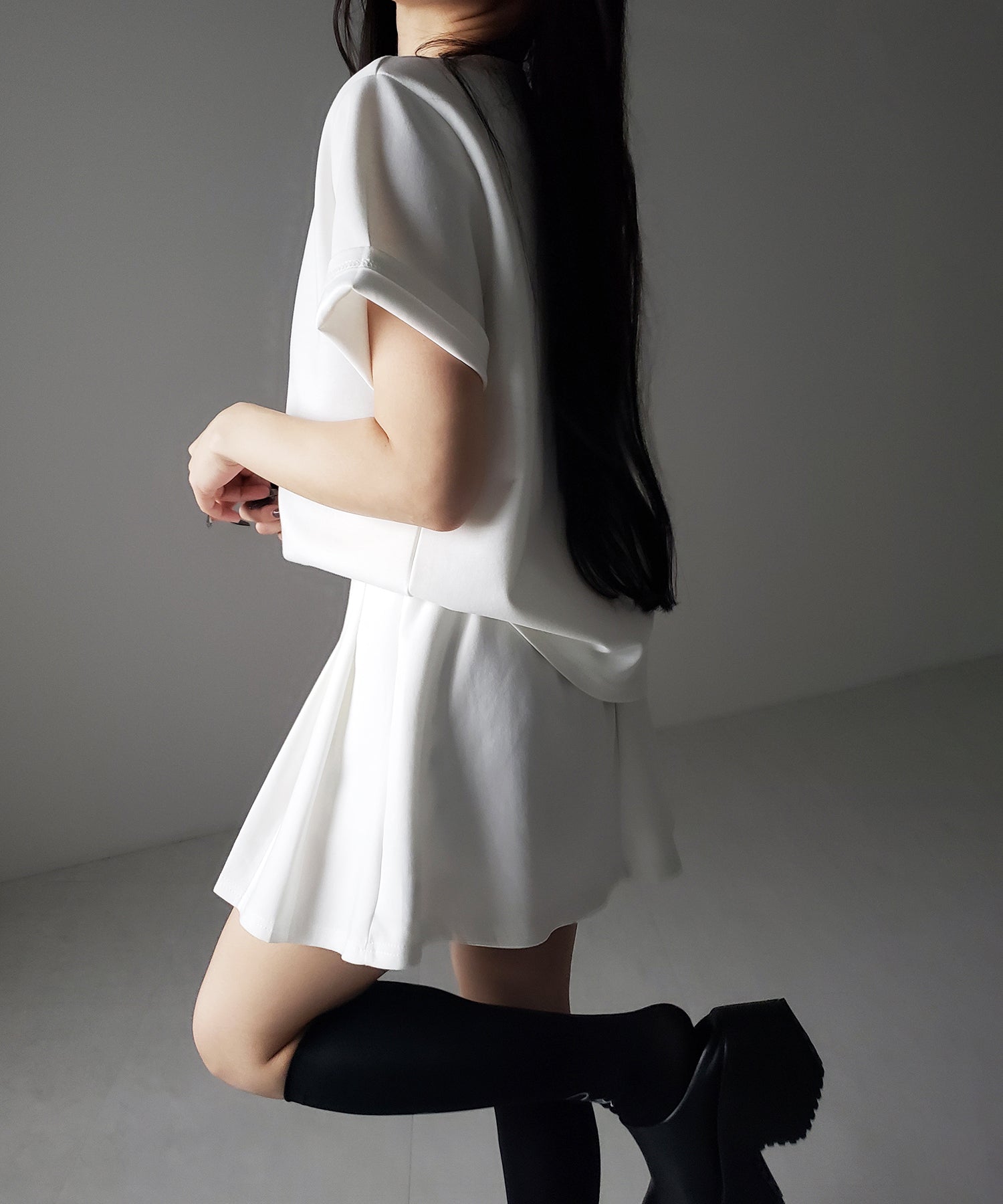 【 セットアップ 】オーバーサイズ半袖Tシャツ+プリーツミニスカート SET /( SETUP ) oversize shortsleeve Tee + pleated mini skirt SET