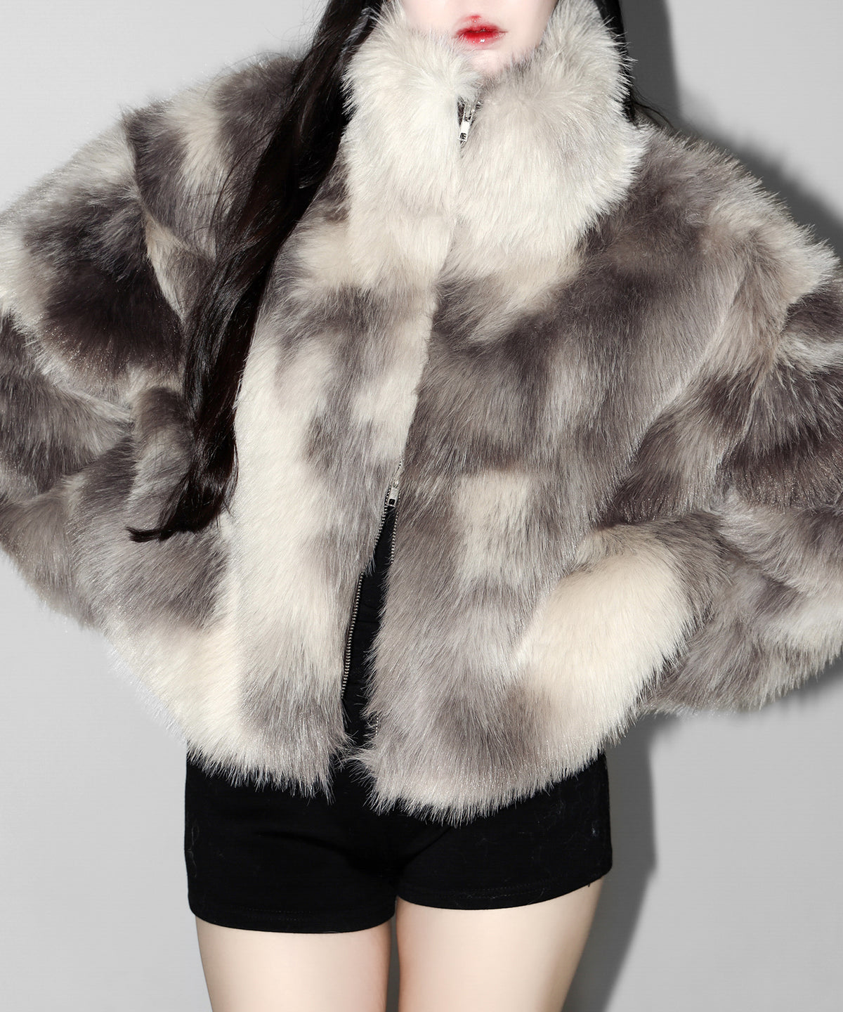 ダブルジップスタンドカラーニュアンスファージャケット / double zip stand collar nuance fur jacket