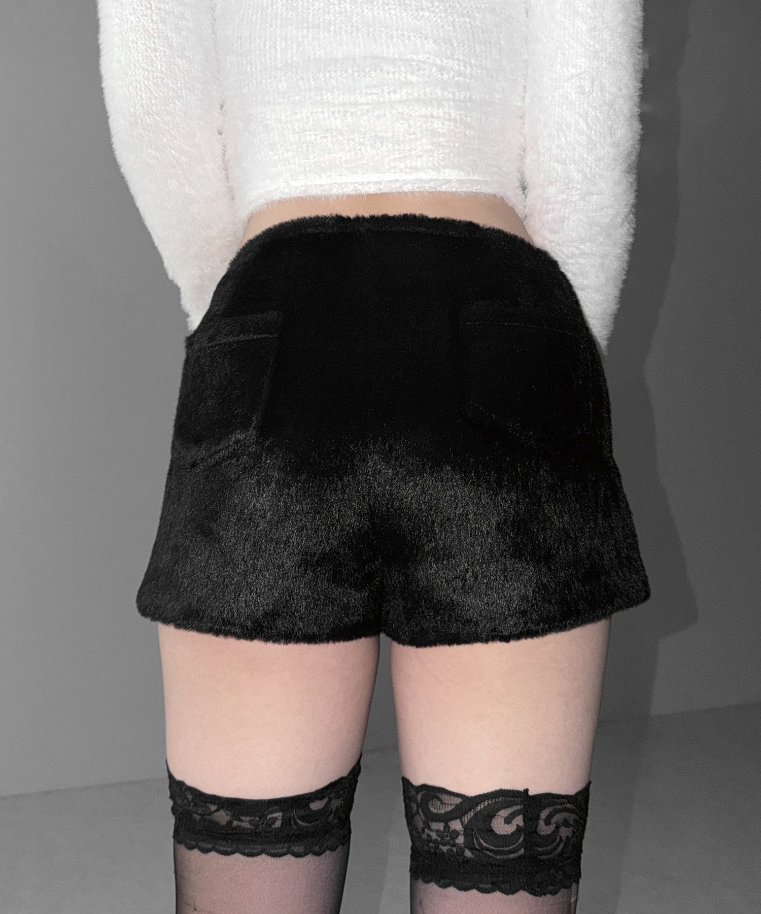 シャギーファータイトショートパンツ / shaggy fur tight short pants