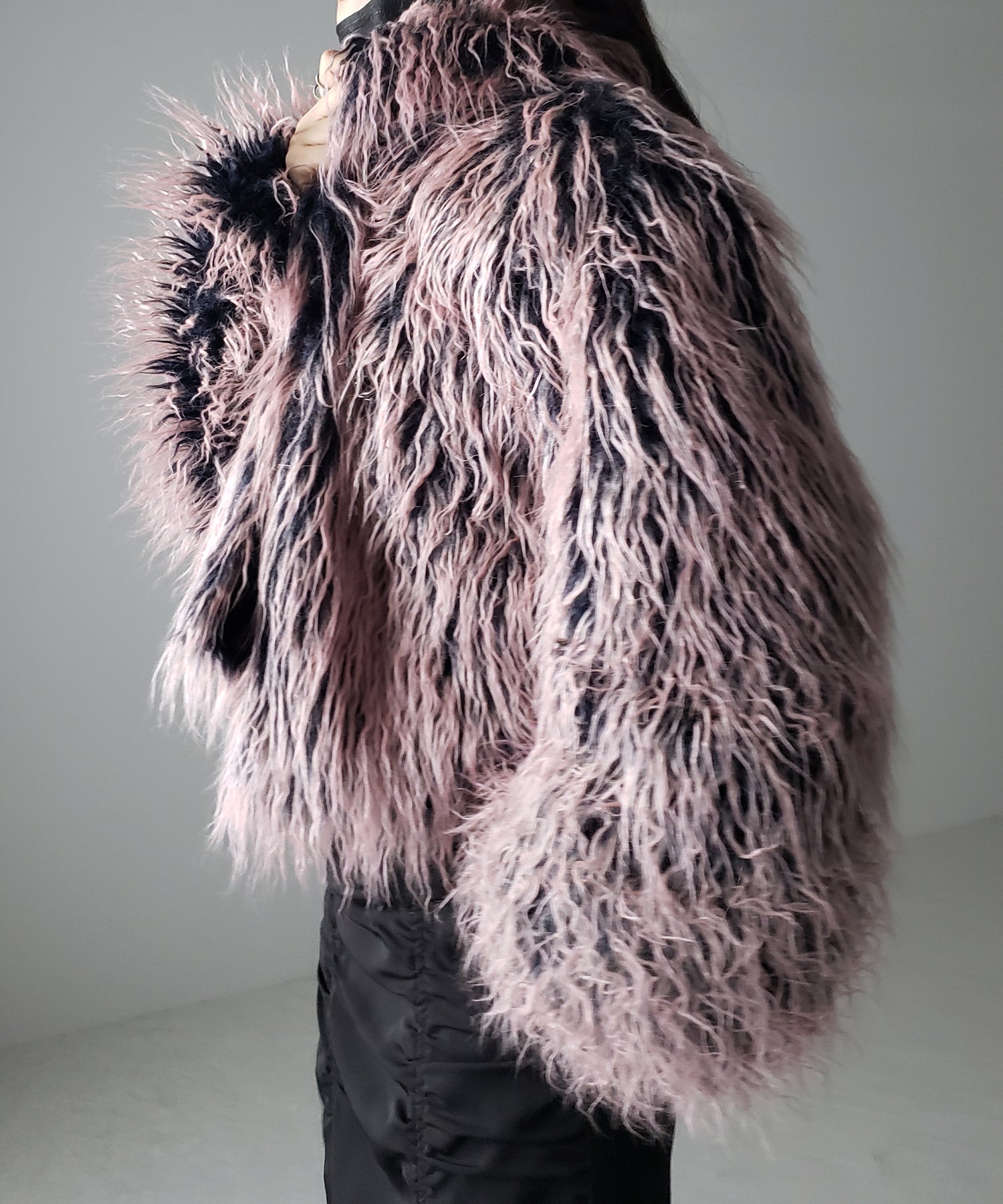 【 2color 】グラデーションシャギーファーモンスターボリュームコート/ gradation shaggy fur monster volume coat