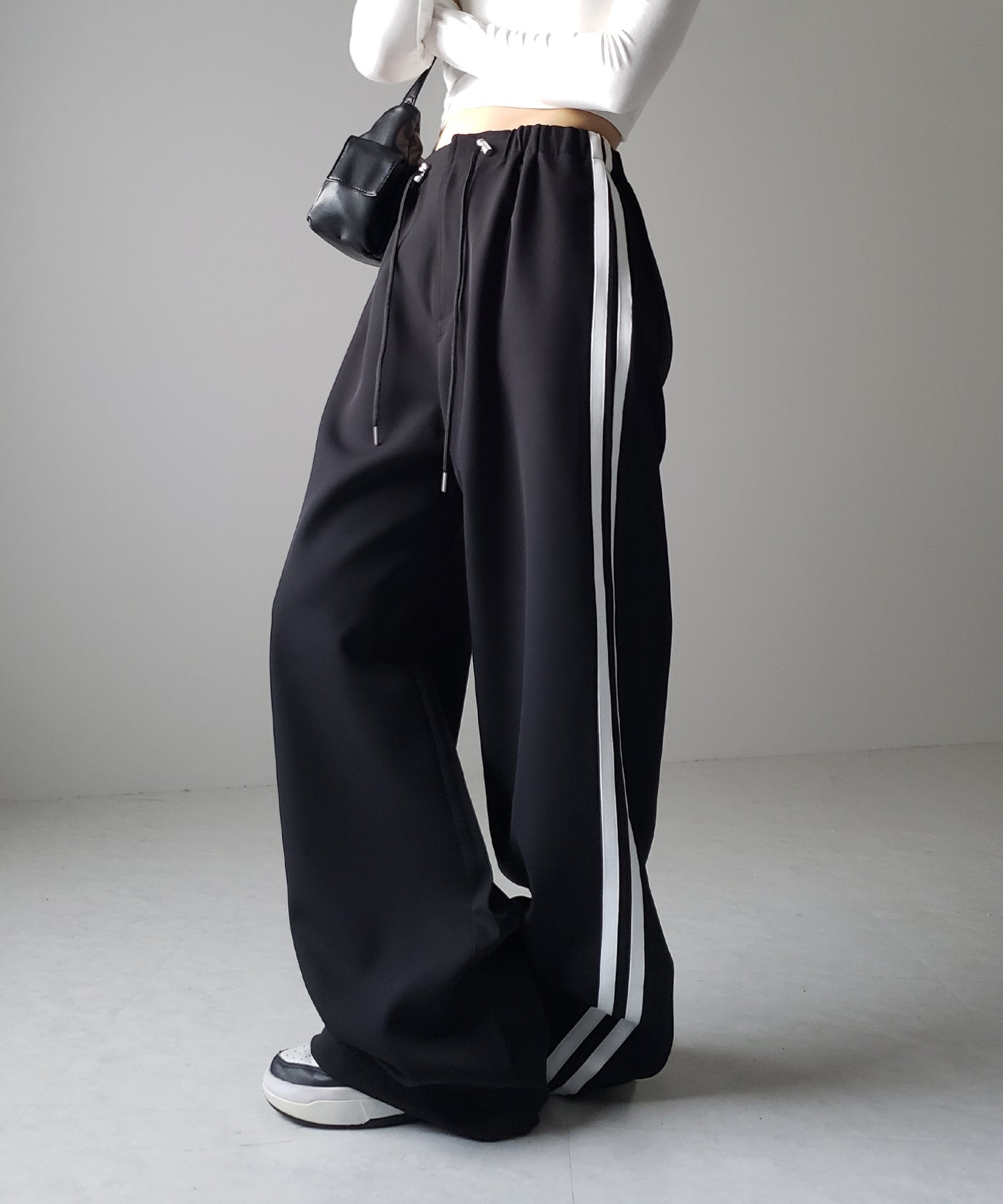 【 3size/3color 】2WAYドロストサイドラインルーズトラックワイドパンツ