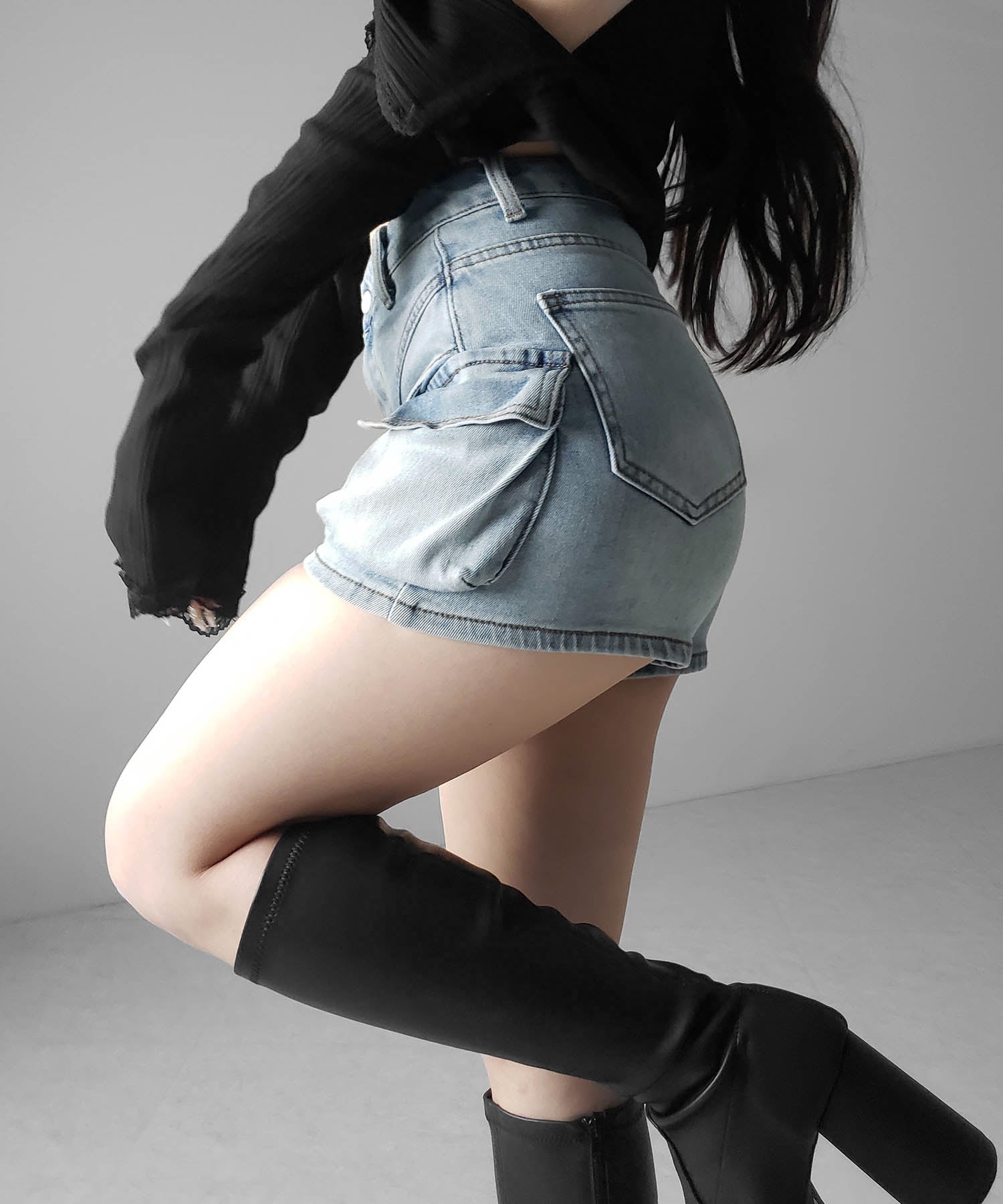 カーゴポケットレイヤードデニムミニスカパン / cargo pocket layered denim mini skirt pants