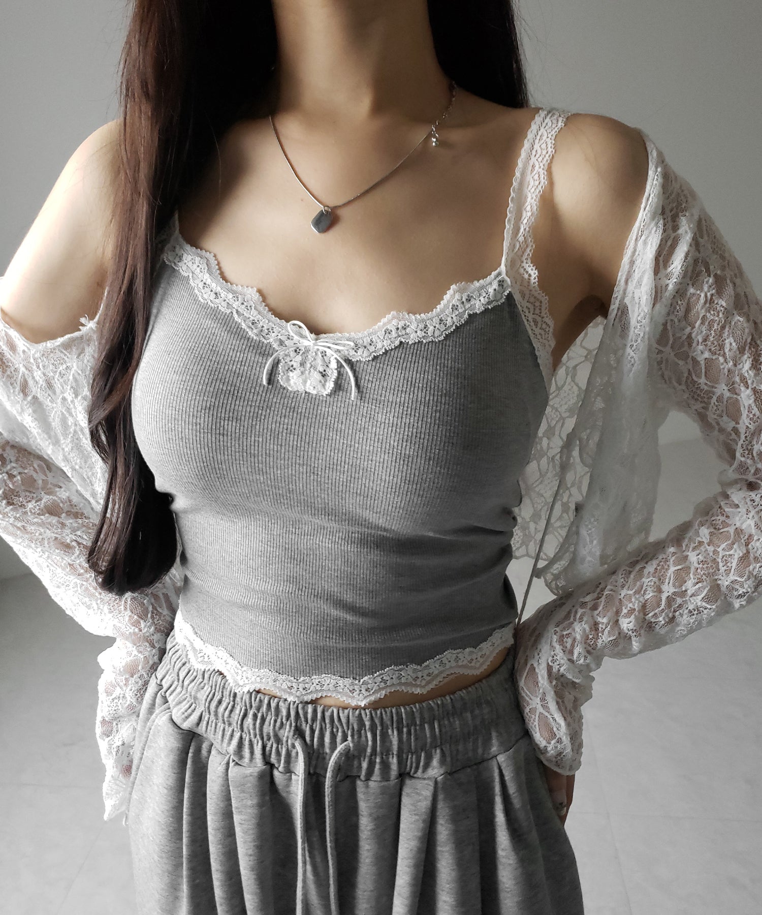 【 3color 】バイカラーレースクロップドリブキャミソール / bicolor lace cropped rib camisole