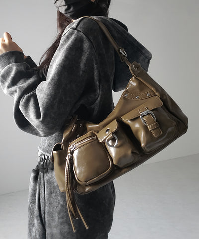 【 ショルダーにできる2WAY 】 4アウトポケットワンハンドルショルダーバッグ / 4 outpocket onehandle shoulder bag