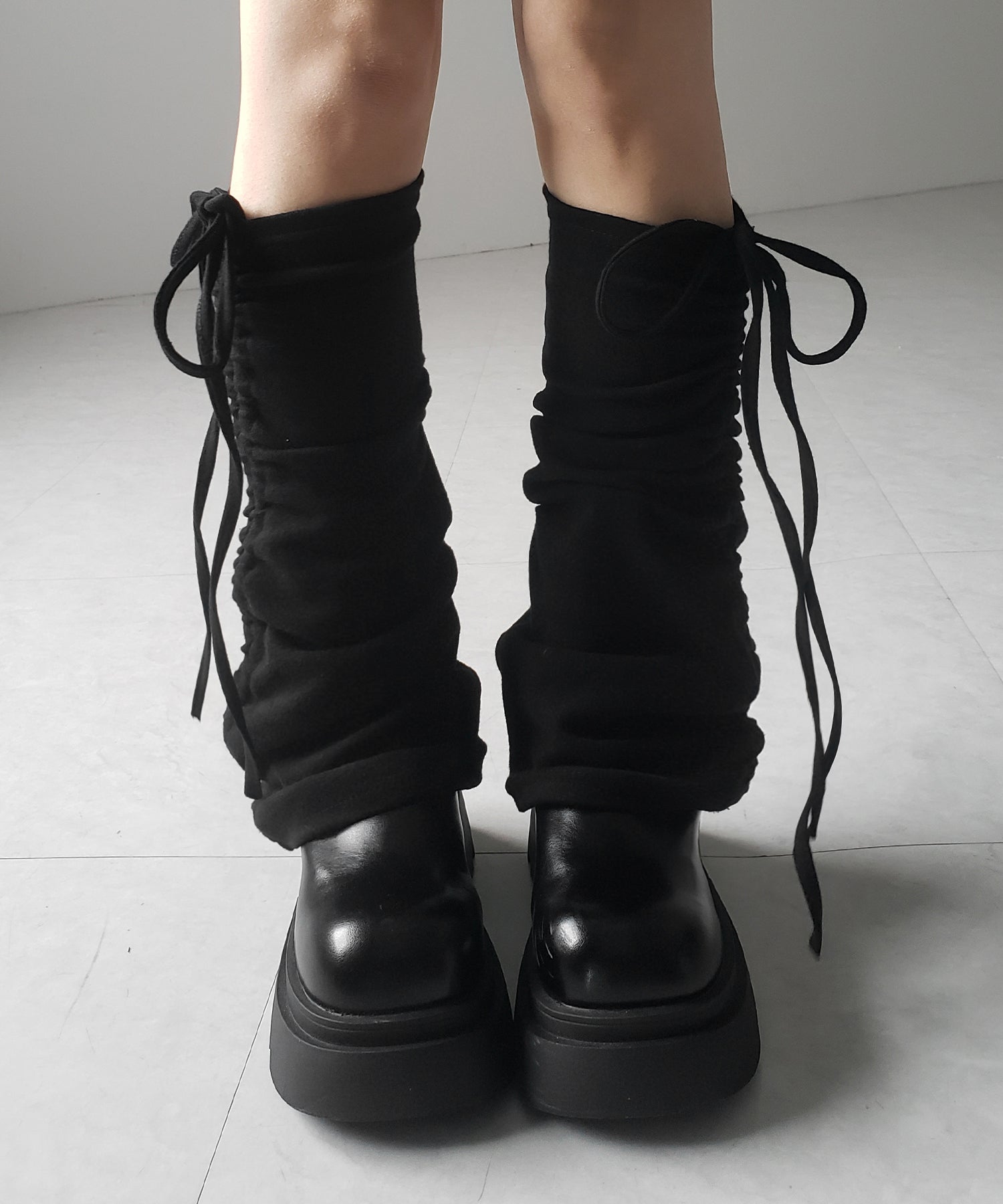 【 2color 】ストラップリボンサイドシャーリングレッグカバー / strap ribbon side shirring leg cover