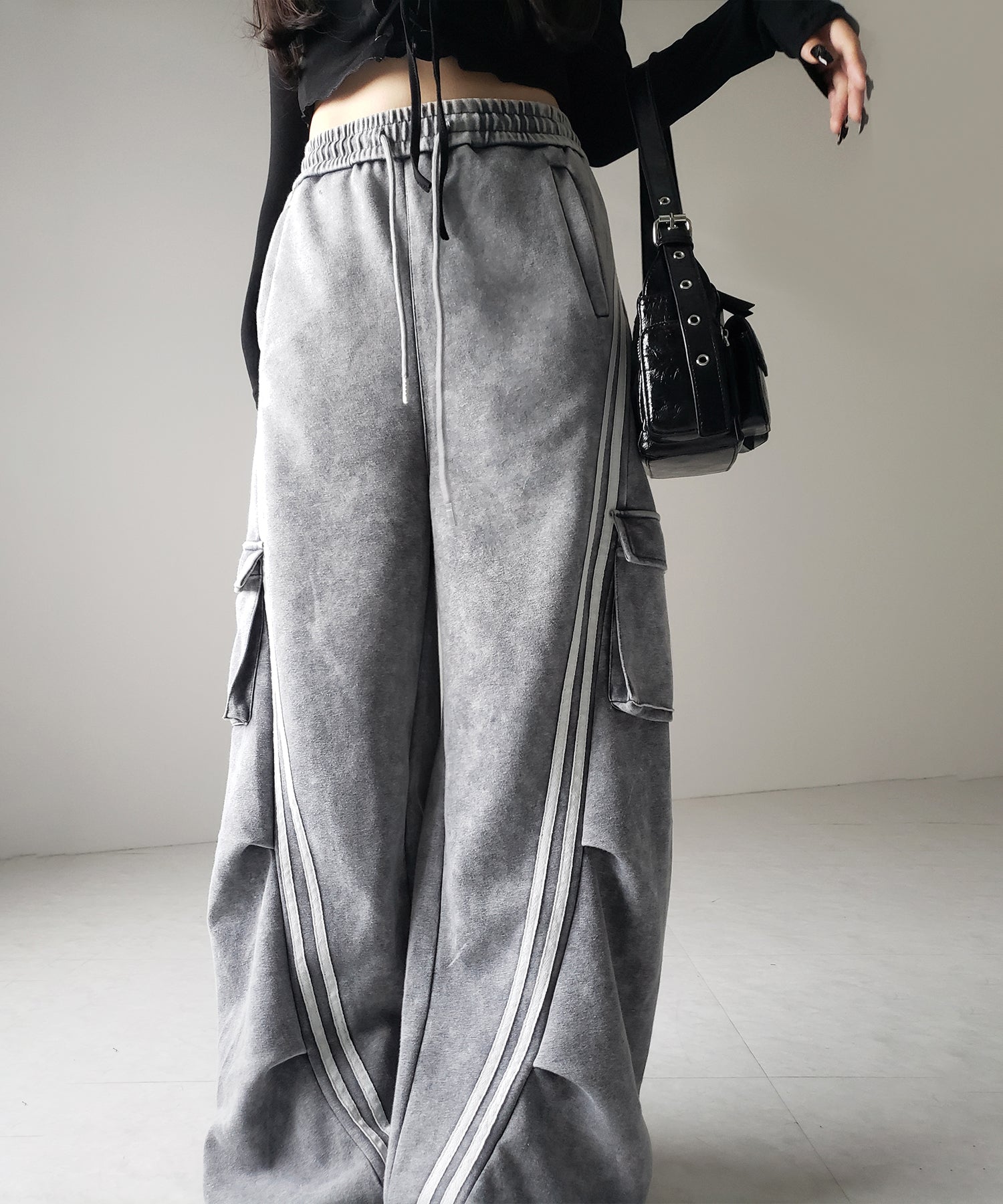 【 裾絞り可能2WAY 】ピグメントヴィンテージサイドラインタックワイドスウェットパンツ / pigment vintage sideline tuck wide sweatpants