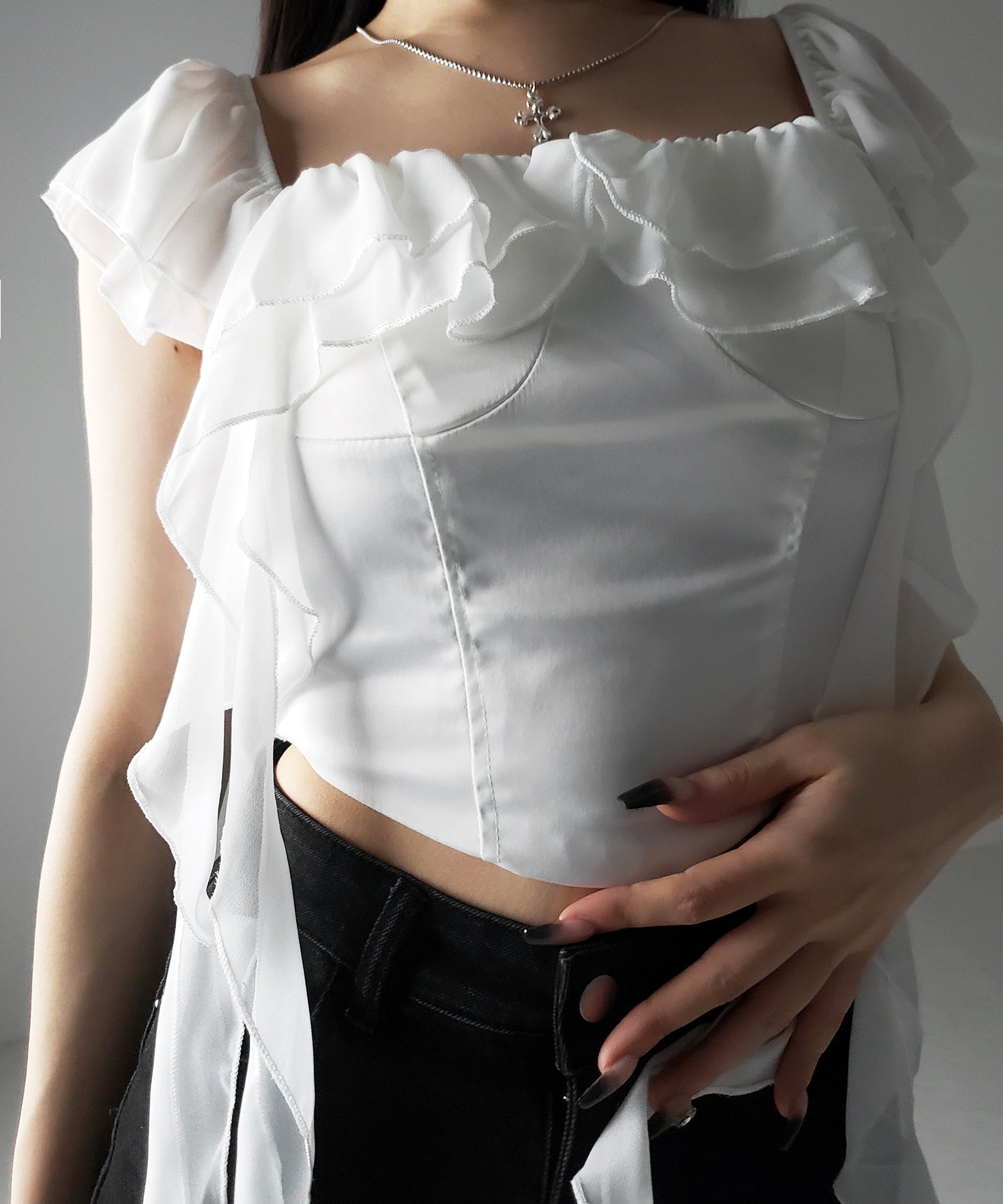 【 2WAY 】シアーフリルコルセットサテンショートブラウス / sheer frill corset satin short blouse