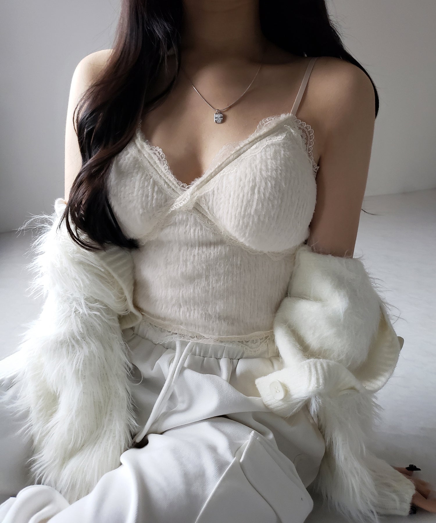 【 カップ付き 】シャギーファーショートビスチェキャミソール / shaggy fur short bustier camisole