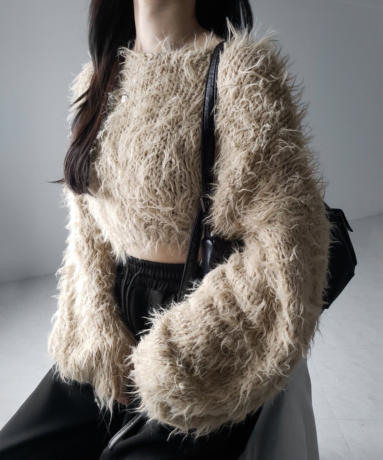 【 選べる6色展開 】フラッフィーシャギールーズショートニット / fluffy shaggy loose short knit