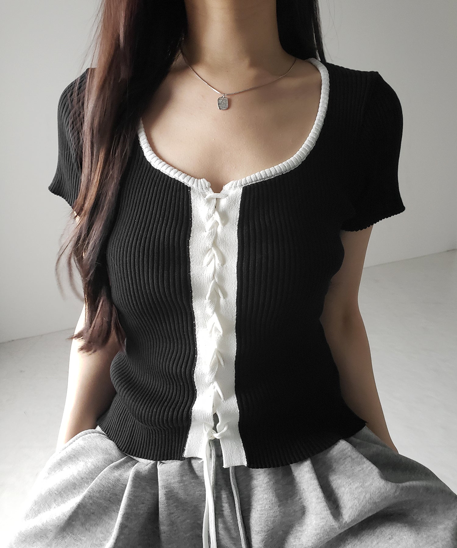 半袖レースアップスリムニットトップス / short-sleeve lace up slim knit tops
