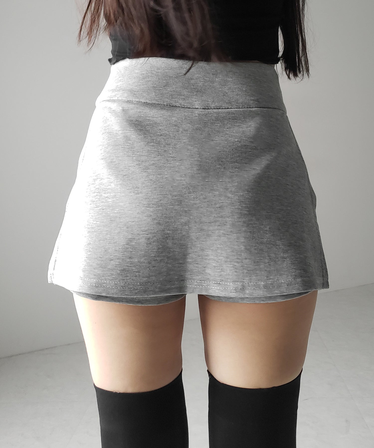 【 2color / 3size 】サイドスリットレイヤードスウェットミニスカパン / side slit layered sweat mini skirt pants