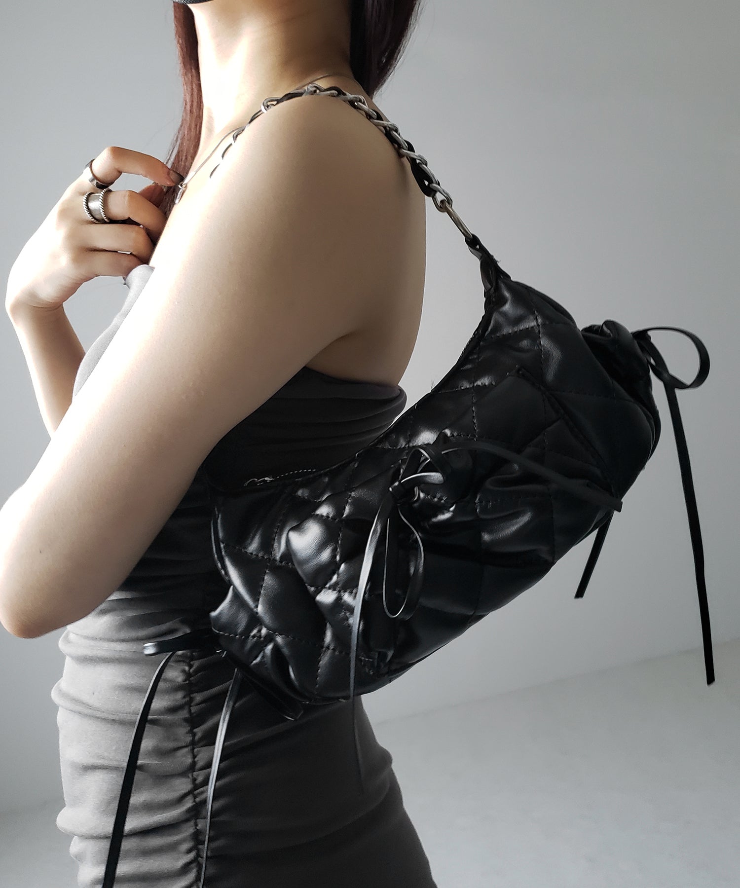 【 3color /2WAY 】ストラップリボンキルティングチェーンショルダーバッグ / strap ribbon quilted chain shoulder bag