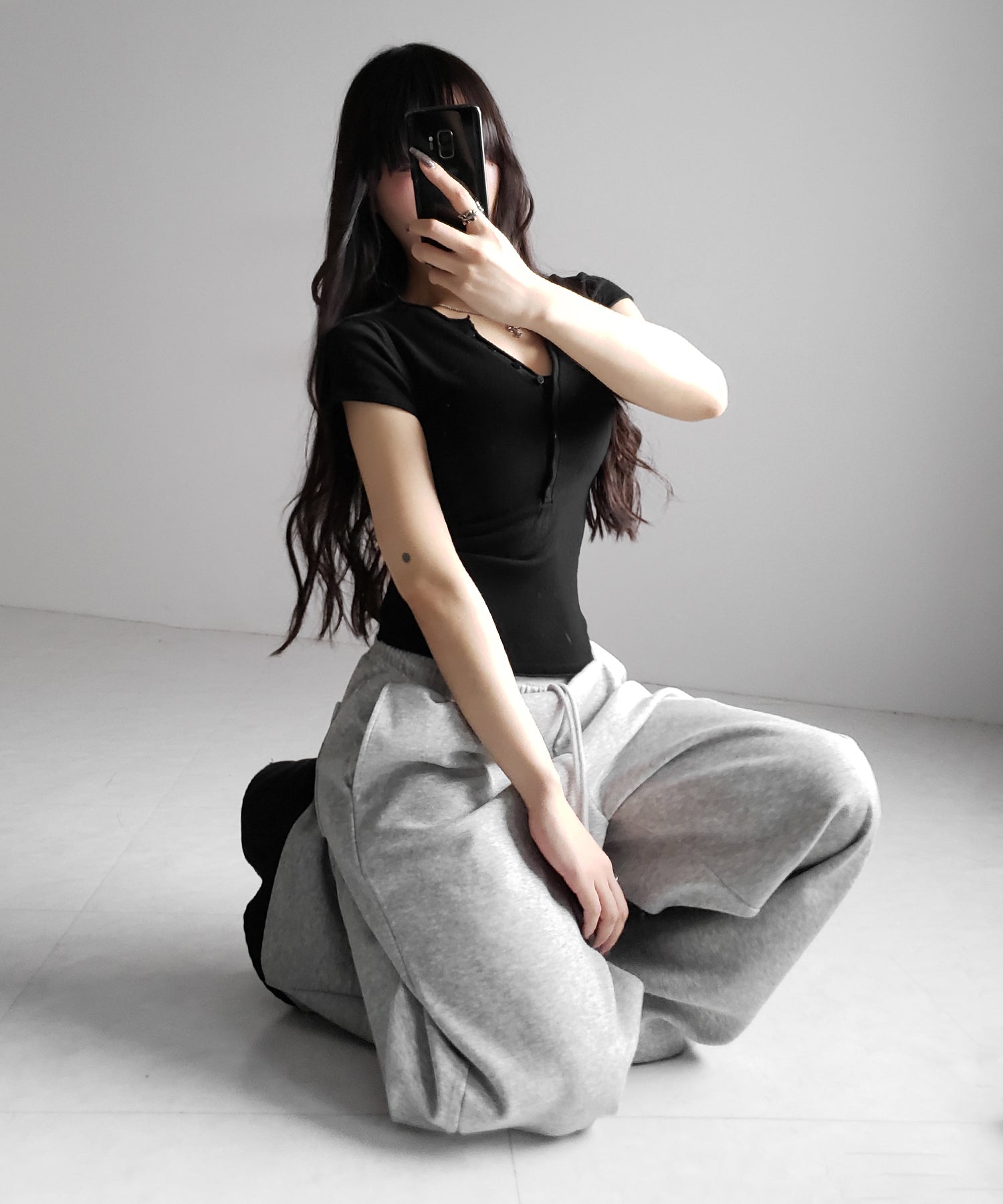 ヘンリーネック半袖ぴちニットトップス / henley neck short sleeve pichi knit tops