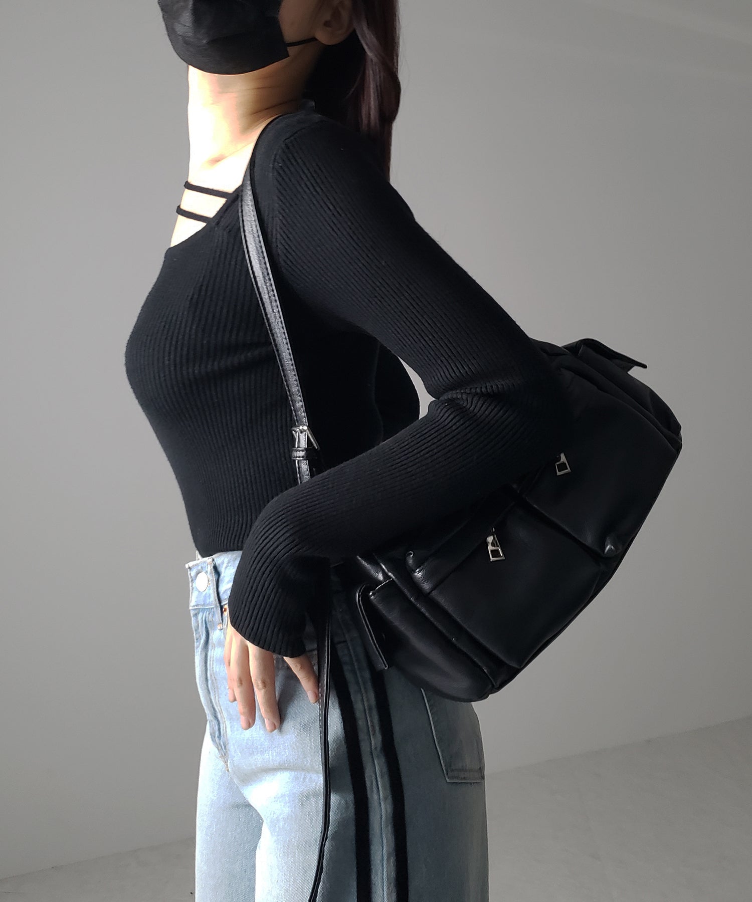 【 3color 】2ストラップスクエアネックリブニット