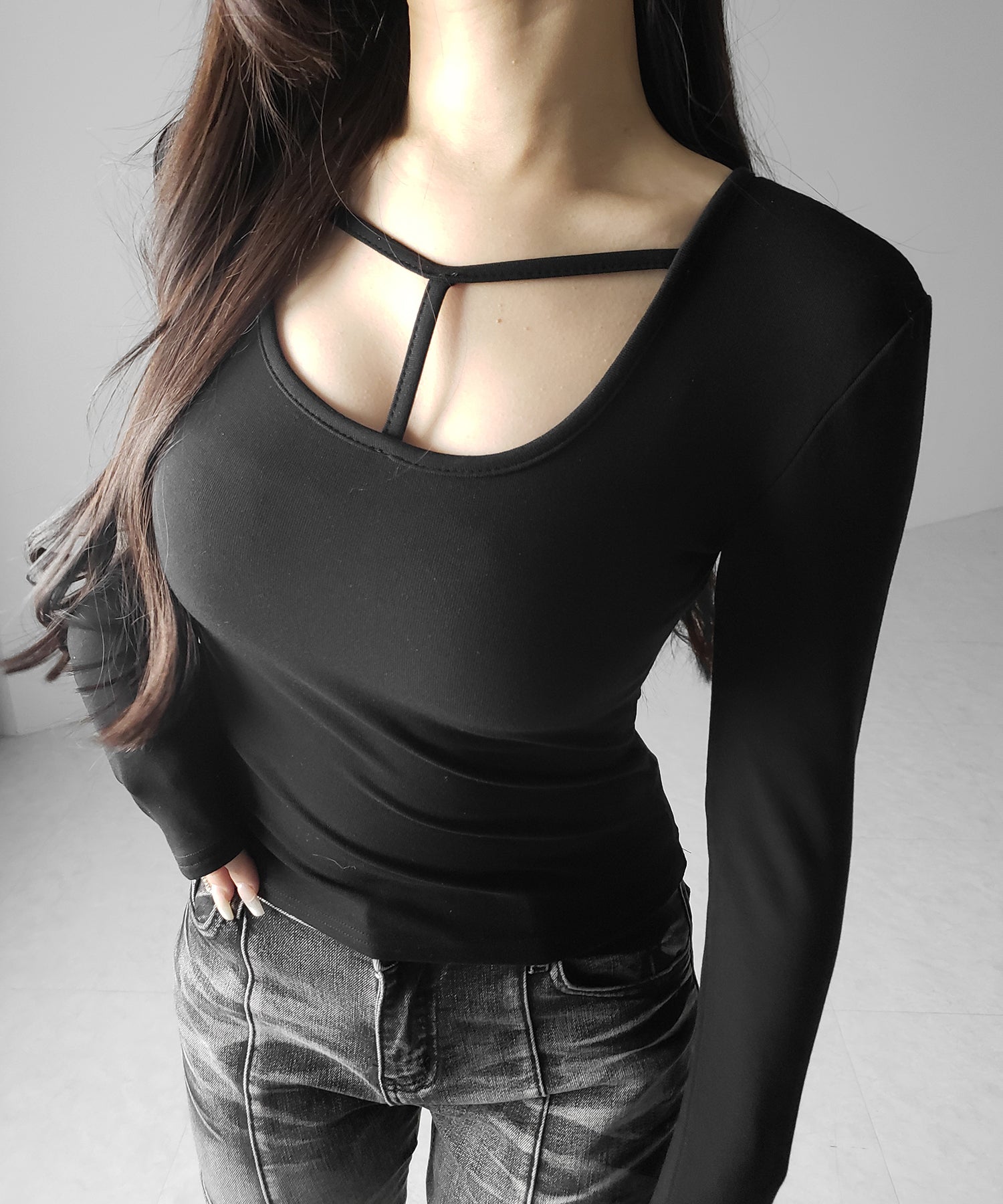 【 裏起毛 】カットアウトストラップスリムカットソートップス / cutout strap slim cutsew tops