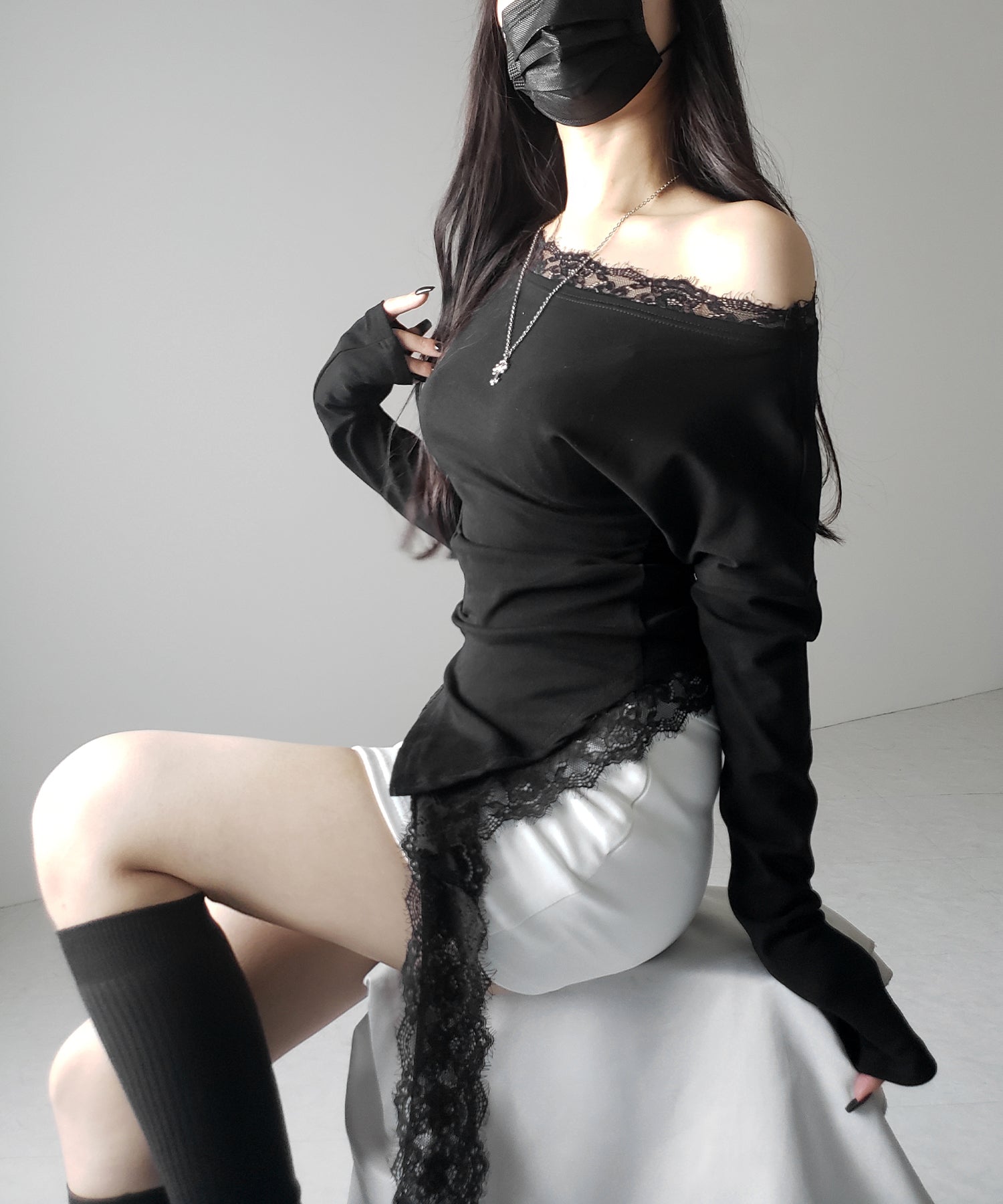 【 2color 】ワンショルダーレースドッキングアシンメトリートップス / one shoulder lace docking asymmetry tops