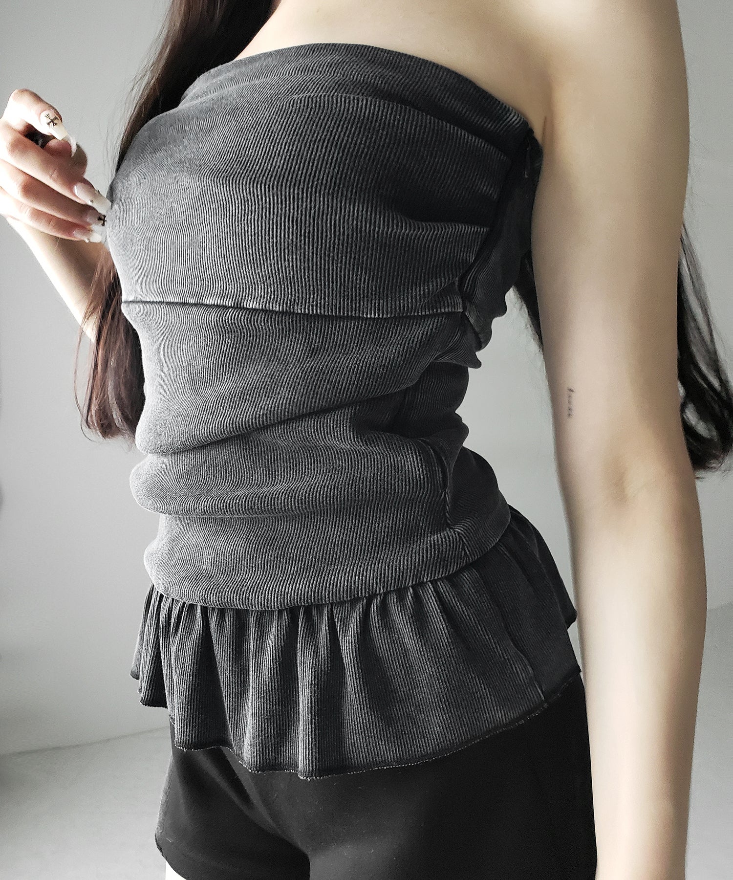 【 2color 】ヴィンテージピグメントフリルベアトップス / vintage pigment frill bare tops