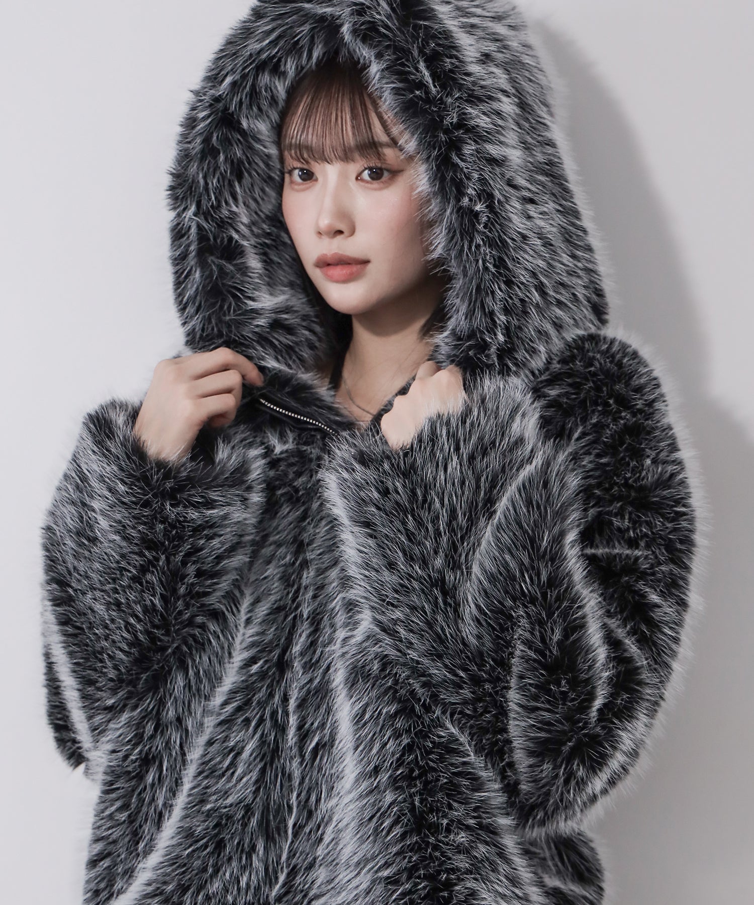フェイクファーフーディミドルコート / fake fur hoodie middle coat