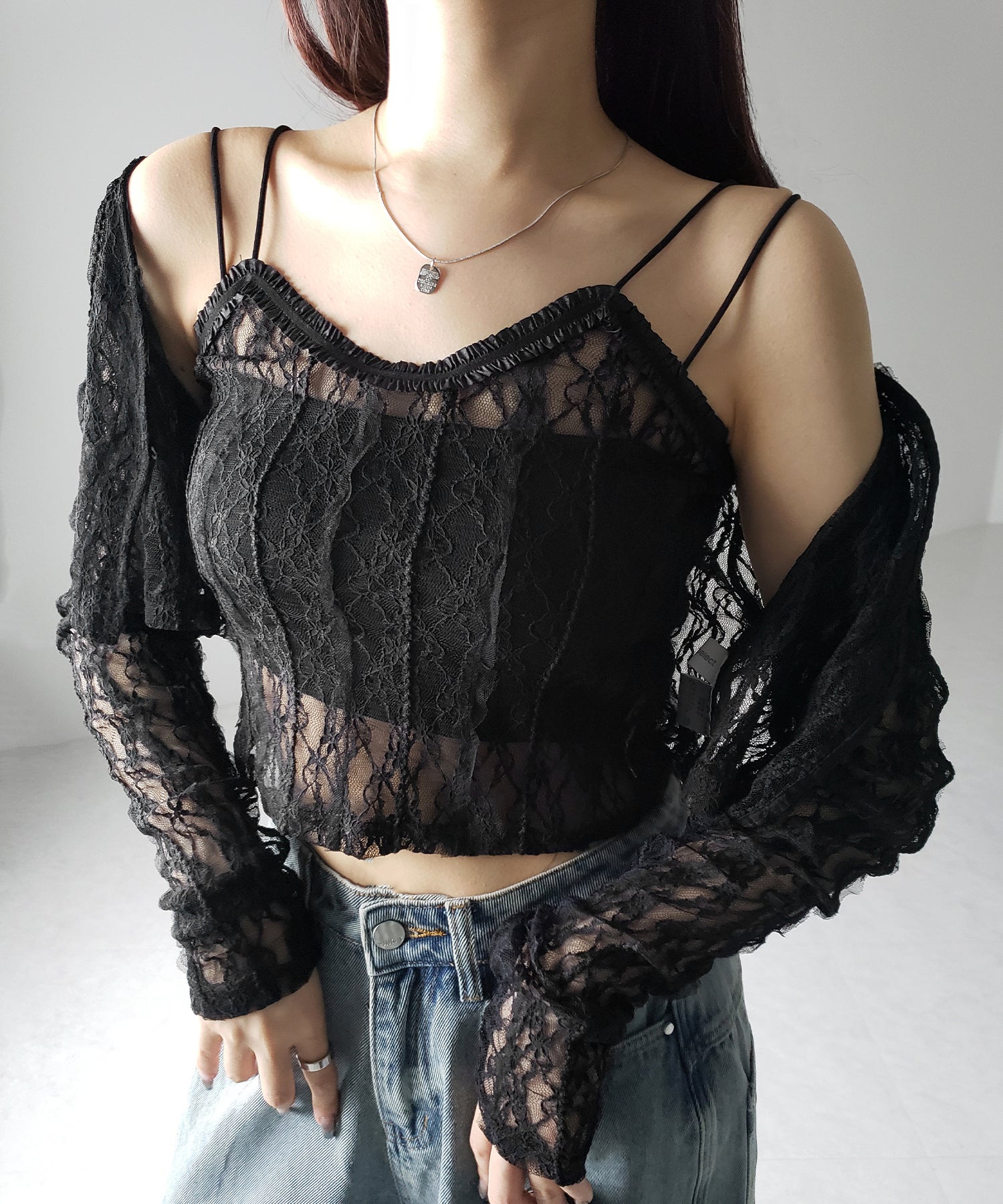 【 2点セット 】チュールドッキングレースキャミソール + ショートカーディガン SET