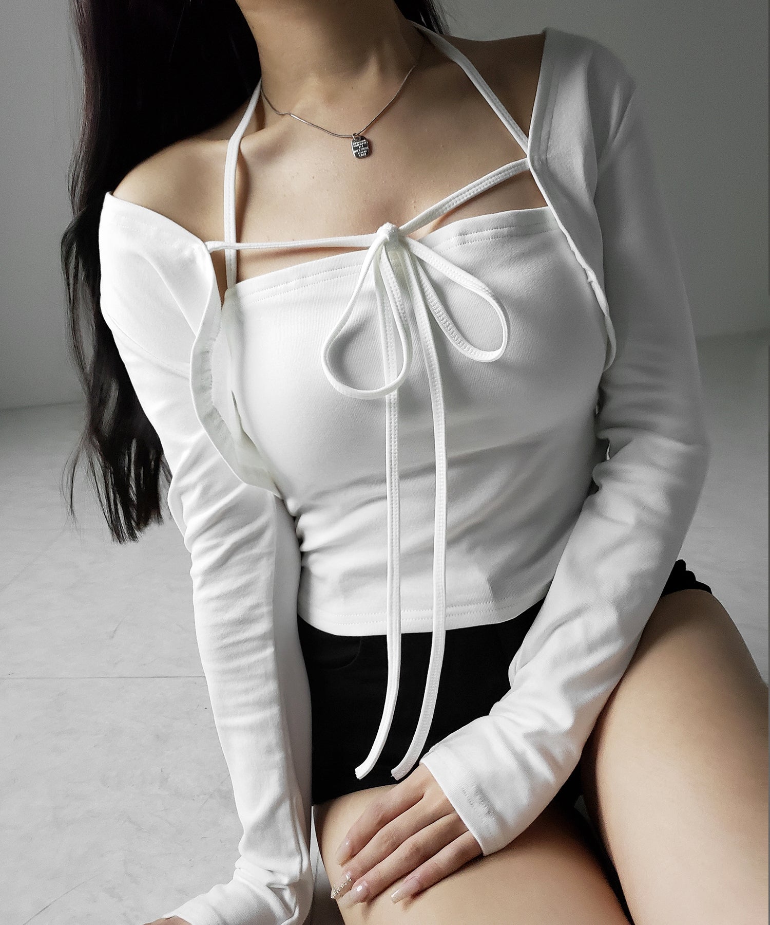 【 2点セット 】フロントリボン長袖ショートカーディガン+ ホルターキャミソール SET / front ribbon longsleeve short cardigan + halter camisole SET