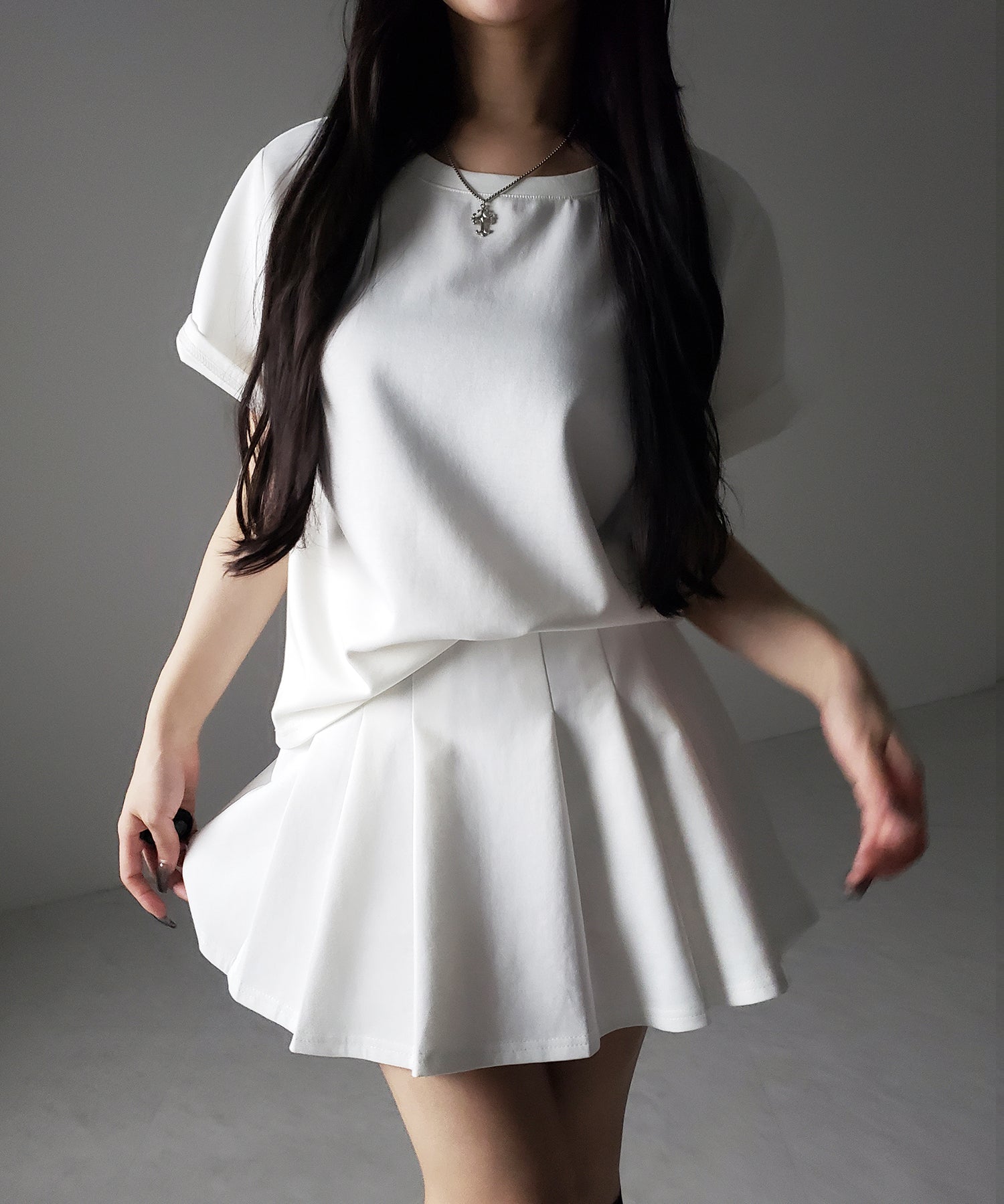 【 セットアップ 】オーバーサイズ半袖Tシャツ+プリーツミニスカート SET /( SETUP ) oversize shortsleeve Tee + pleated mini skirt SET