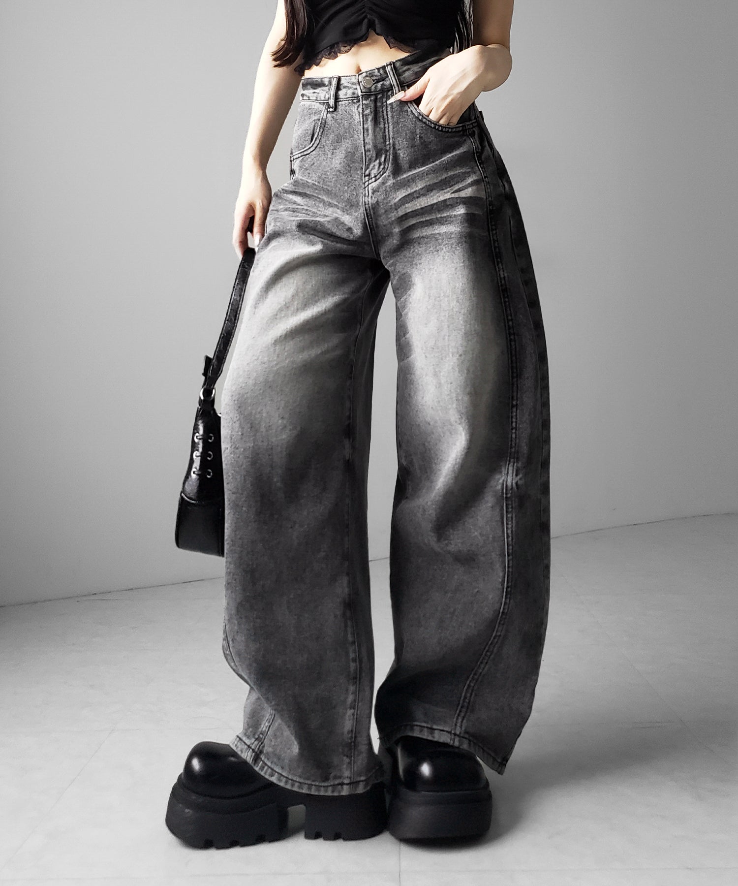 【 3size 】ヴィンテージブラックウォッシュバルーンデニム / Vintage black wash balloon denim