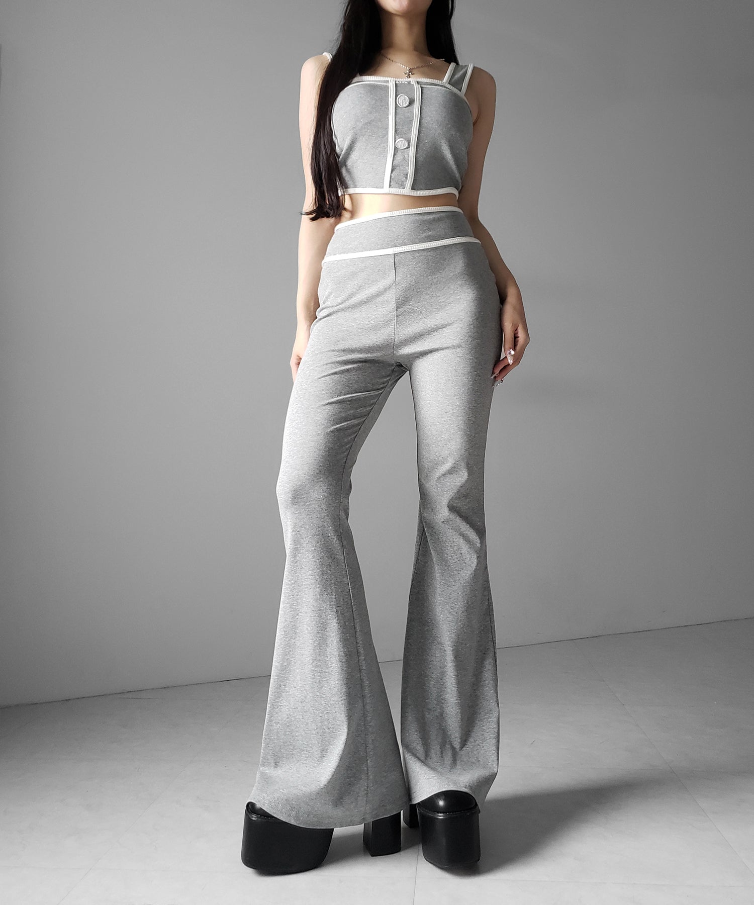 【 セットアップ】フロントボタンパイピングビスチェ+ フレアパンツ SET / 【 SETUP 】front button piping buister + flare pants SET