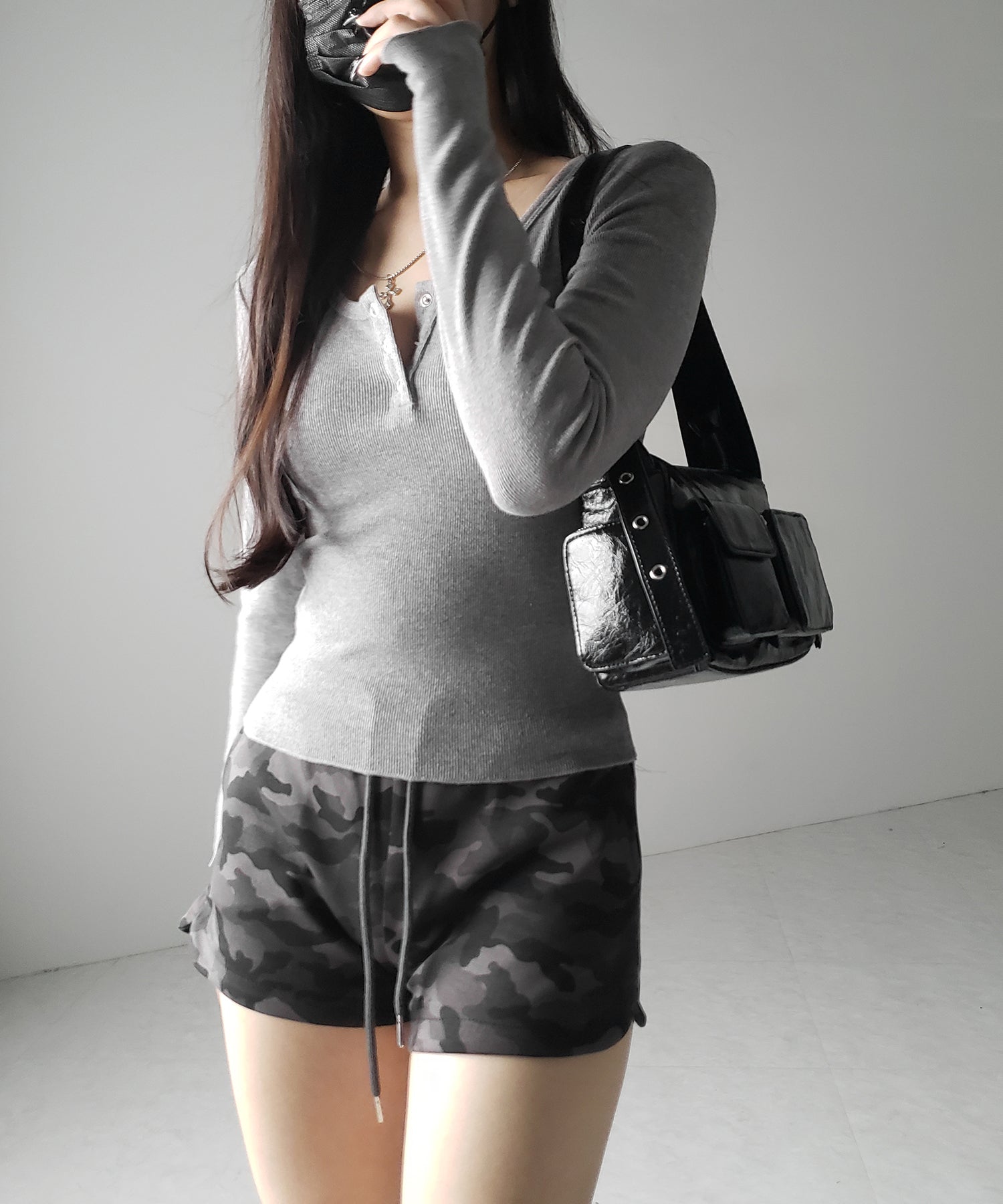 ヴィンテージカモフラタイトショートパンツ / Vintage camouflage tight short pants