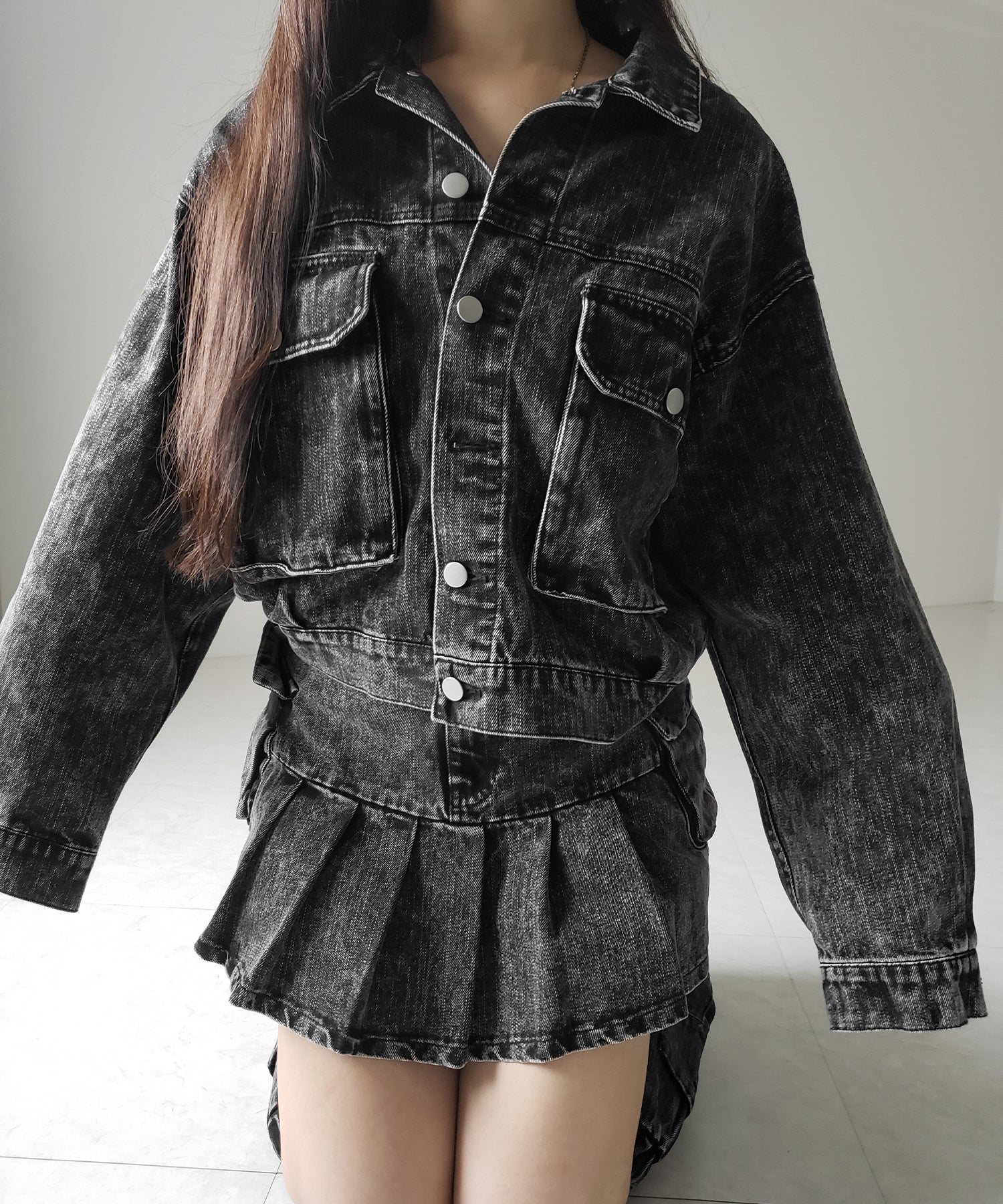 【 セットアップ着用可能 】ヴィンテージケミカルブリーチプリーツデニムミニスカート / vintage bleached pleated denim mini skirt