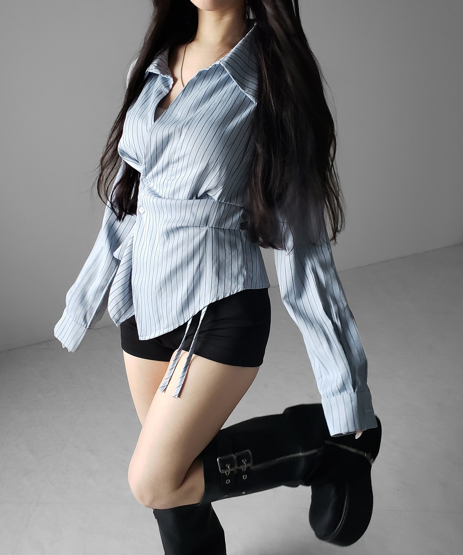 タックレイヤードアシンメトリーミディシャツ / tuck layered asymmetry midi shirts