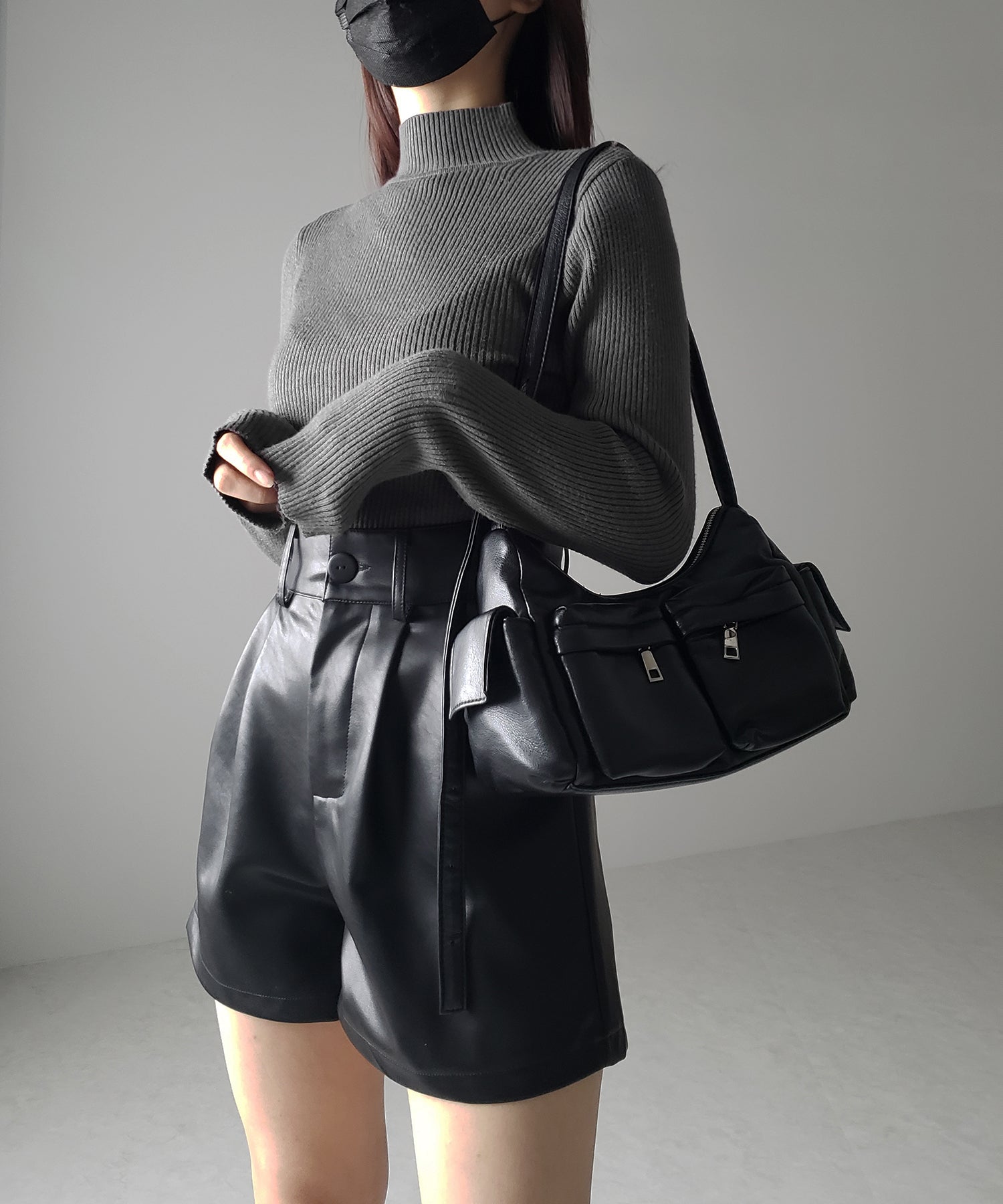 【 3color / 5size 】太ベルトハイウエストタックレザーショートパンツ