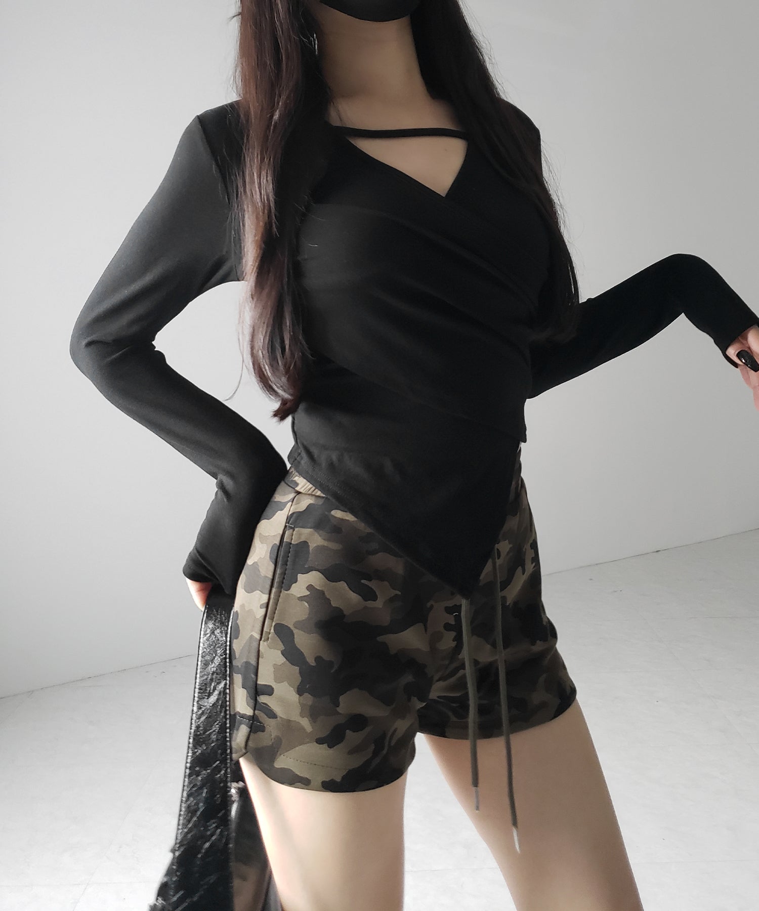 ヴィンテージカモフラタイトショートパンツ / Vintage camouflage tight short pants