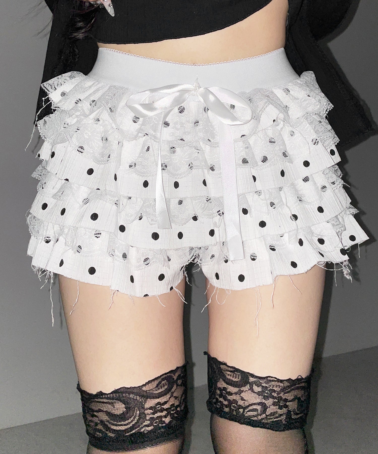 ドットレースフリルショートパンツ / dot lace frill short pants