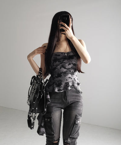 ヴィンテージカモフラアシンメトリーフリルベアトップス / vintage camouflage asymmetry frill bare tops