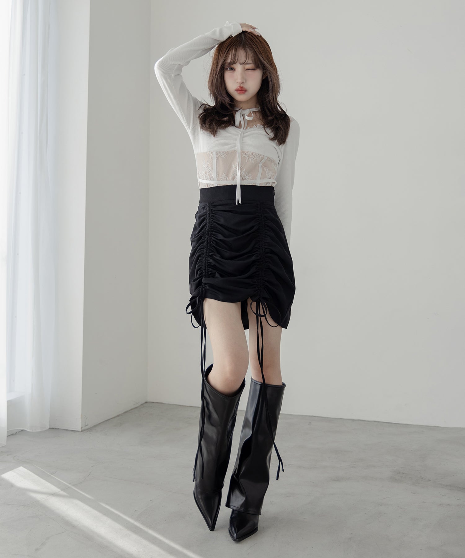 【 2color 】チョーカーネックリボンレーシーカットソートップス / choker neck ribbon lacy cutsaw tops