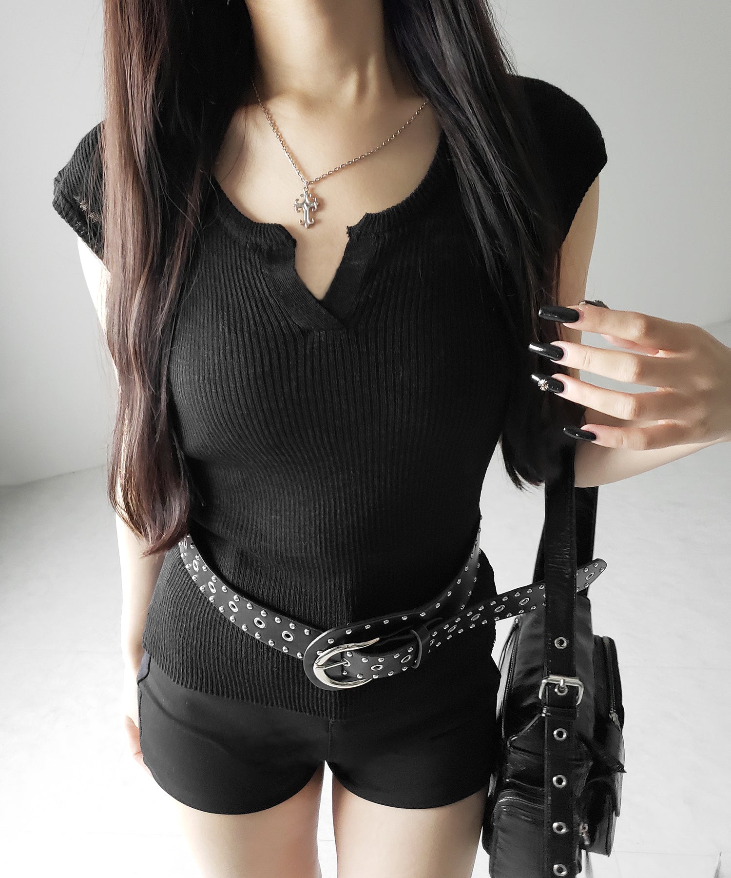 キーネックルーズシアーリブニットトップス / key neck loose sheer rib knit tops