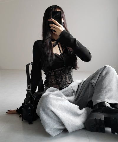 チョーカーネックリボンレーシーカットソートップス / choker neck ribbon lacy cutsaw tops