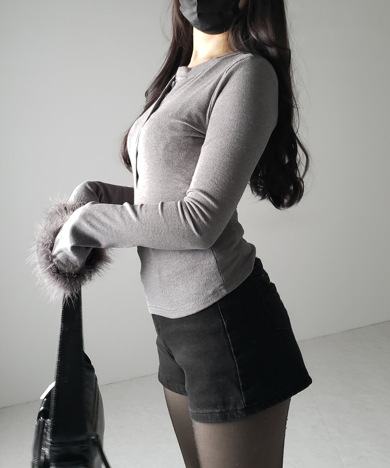 【 2color 】ファースリーブヘンリーネックリブトップス / fur sleeve henley neck lib tops