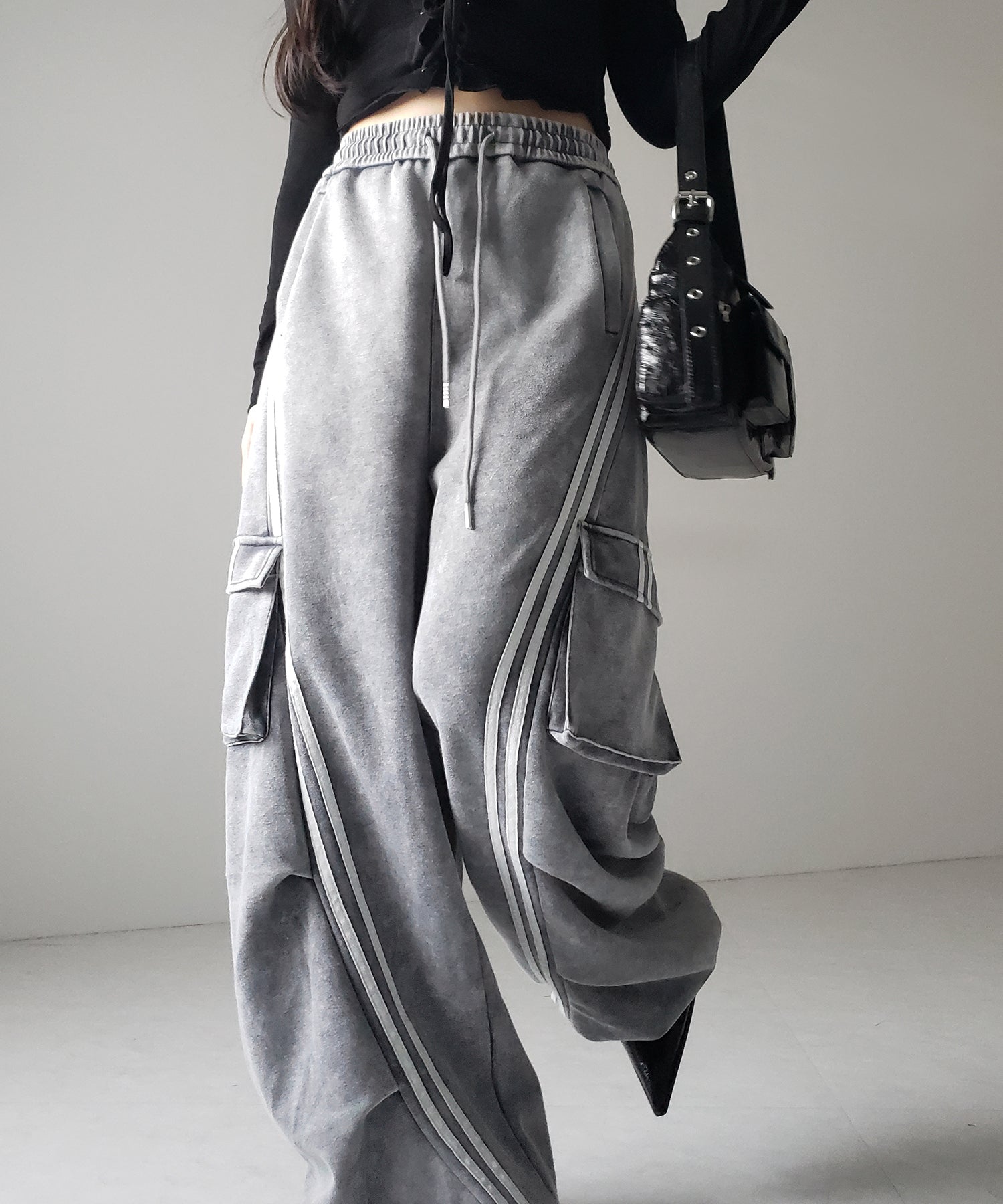 【 裾絞り可能2WAY 】ピグメントヴィンテージサイドラインタックワイドスウェットパンツ / pigment vintage sideline tuck wide sweatpants