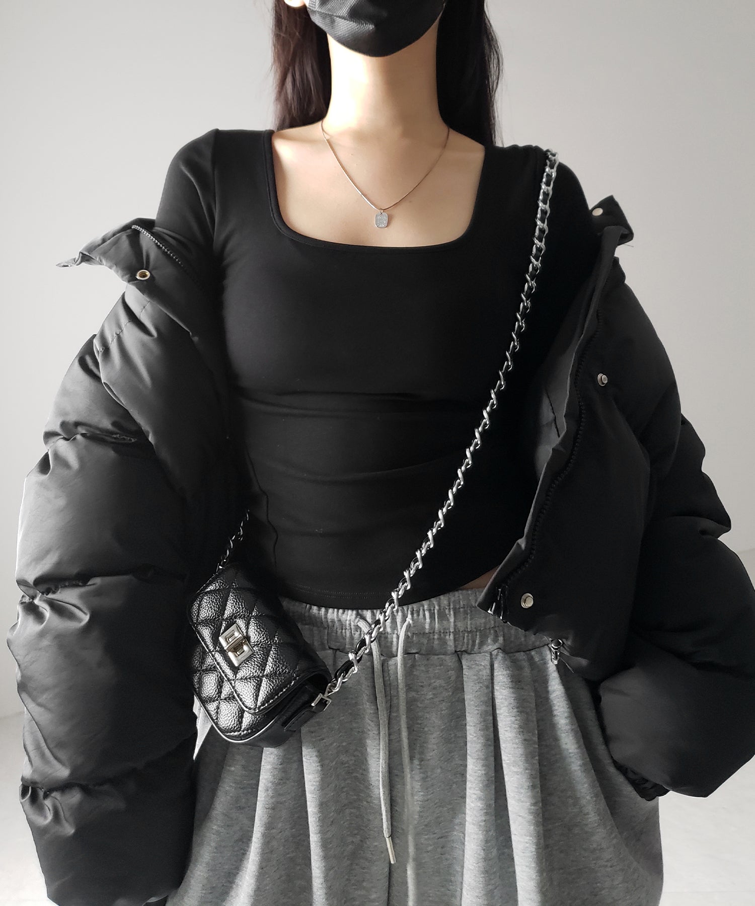 【 裏起毛 / カップ付き 】スクエアネックスリムカットソートップス