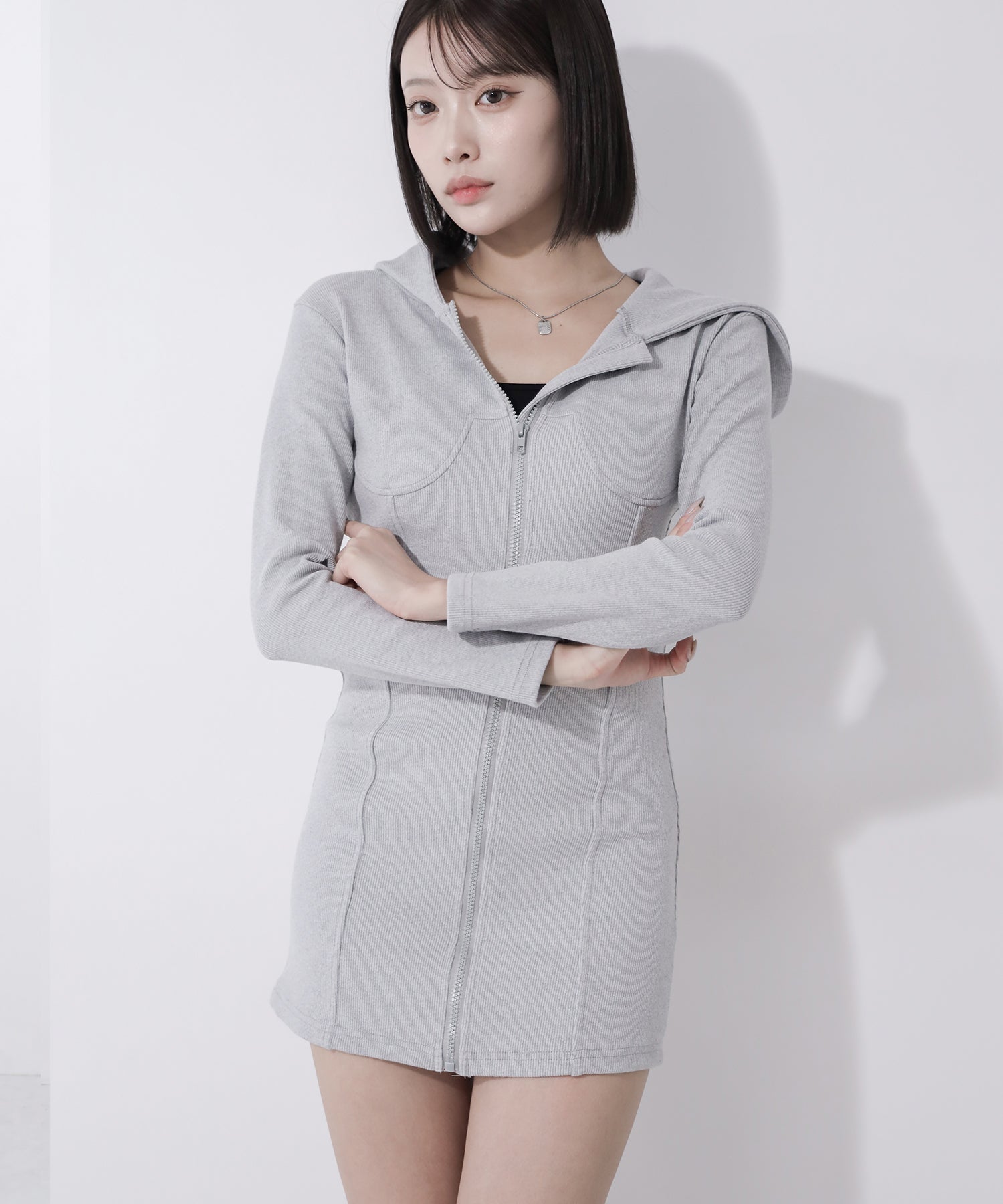 フーディジップアップスリムラインミニワンピース / Hoodie zip up slimline mini onepiece