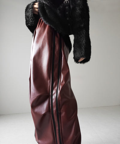 2WAY サイドラインフェイクレザーワイドパンツ / 2WAY Sideline fake leather wide pants