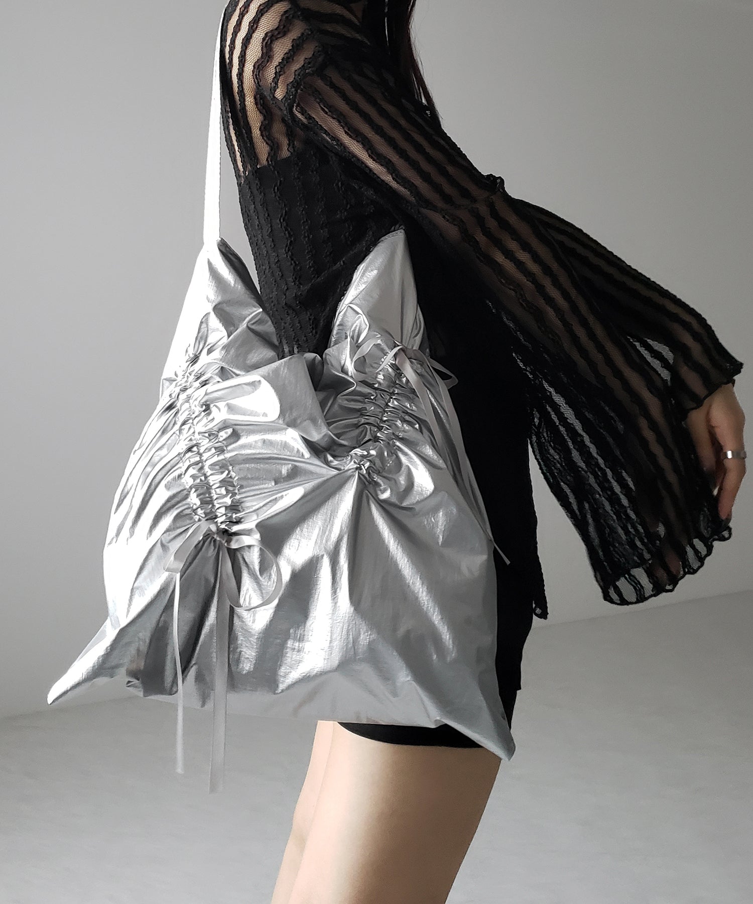 【 2color 】シャーリングリボンメタリックトートバッグ / shirring ribbon metallic tote bag