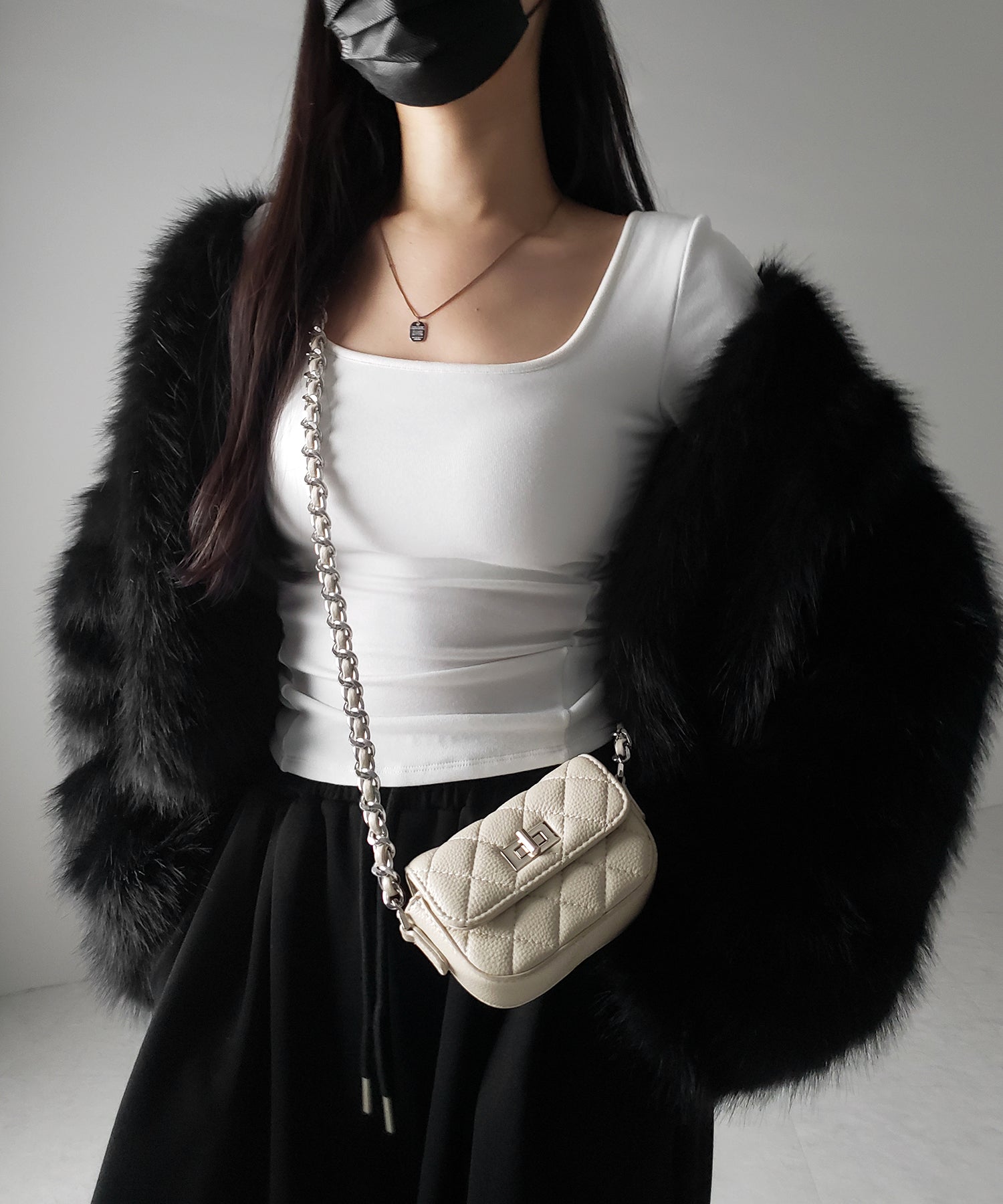 【 裏起毛 / カップ付き 】スクエアネックスリムカットソートップス