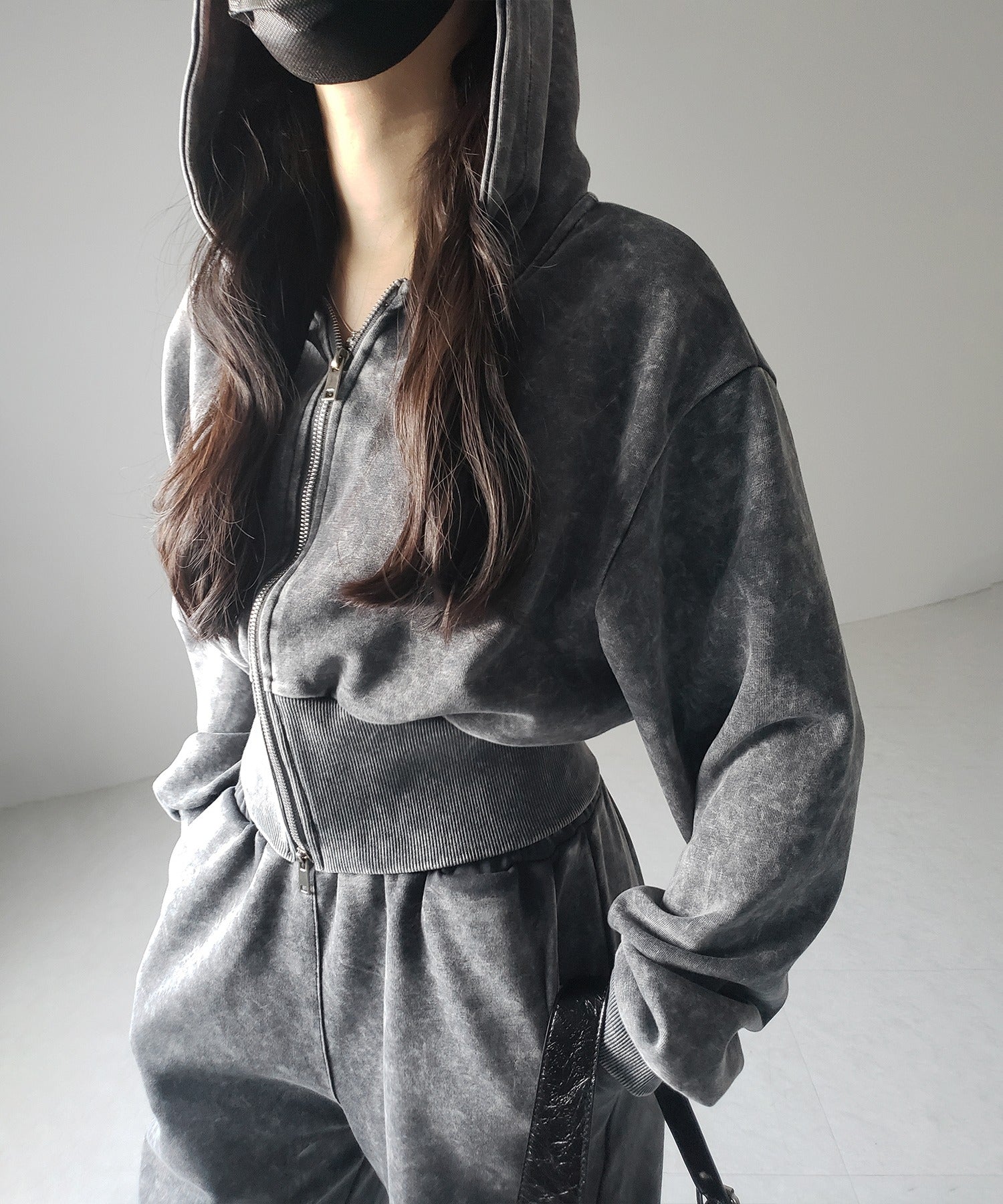 【 セットアップ 】ピグメントヴィンテージショートパーカー + ワイドパンツ SET / pigment vintage short hoodie + wide pants SET