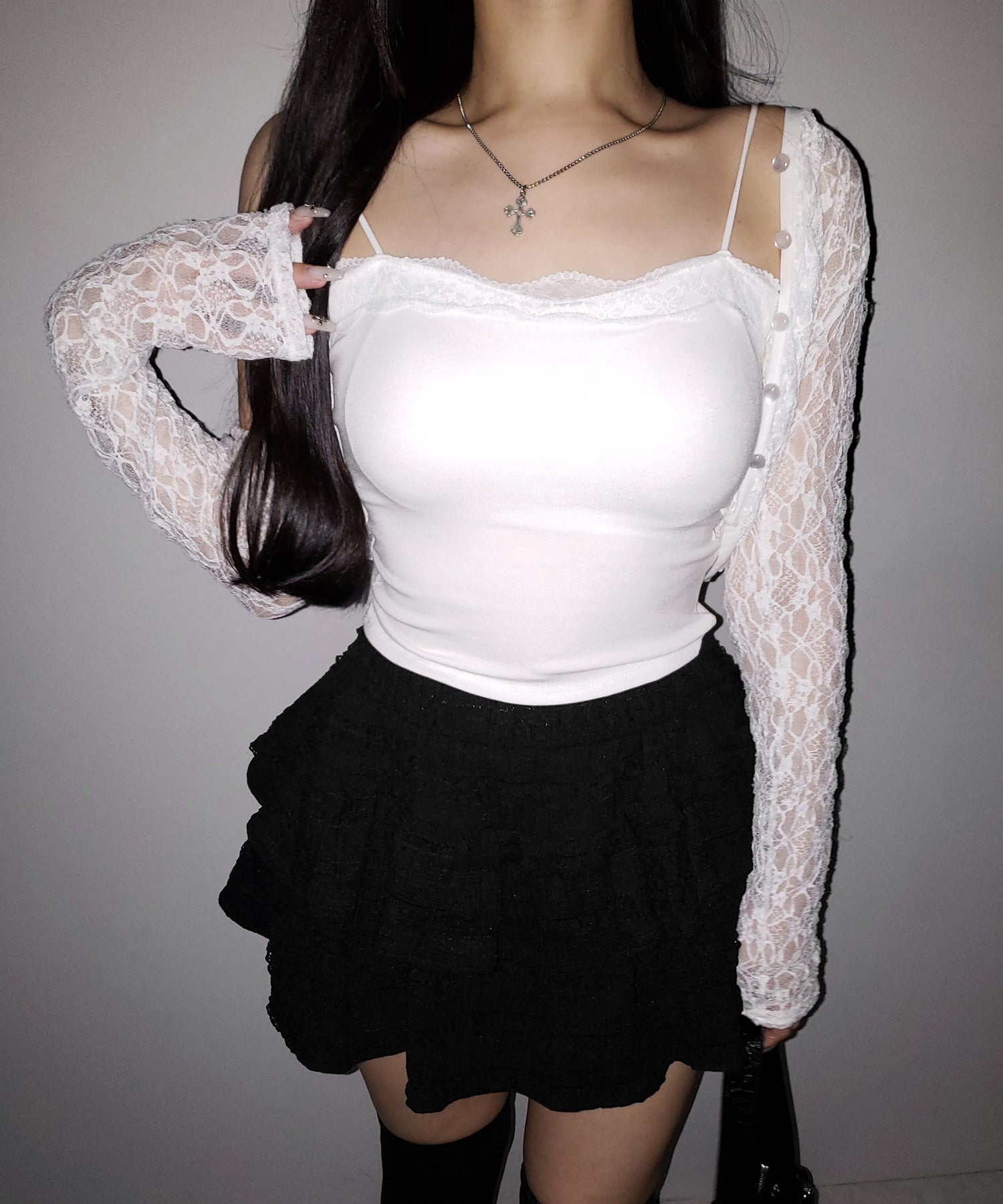 【 3color 】レース切替スクエアクロップドキャミソール / Lace switched square cropped camisole